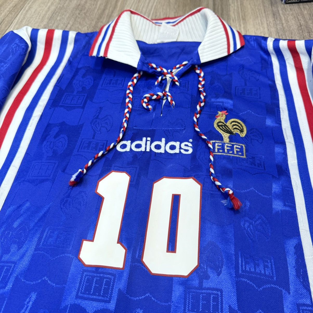 Adidas France Euro 1996 home shirt #10 Zidane Size US M / EU 48-50 / 2 - 4 Thumbnail