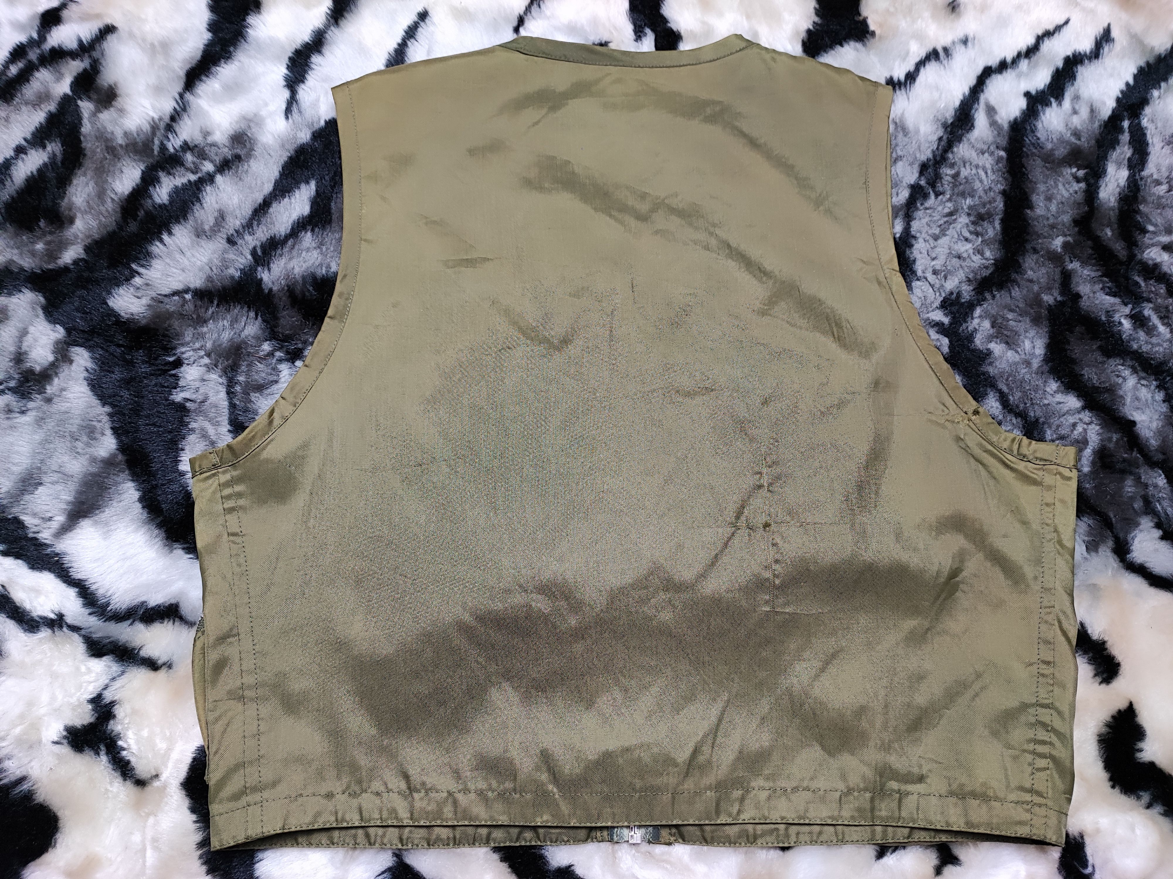 Who Decides War US Air Force Vest OG Size US S / EU 44-46 / 1 - 9 Thumbnail