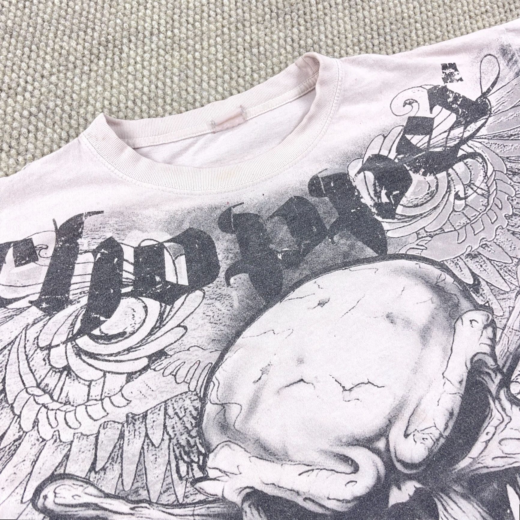 Gloverall VINTAGE Skull Shirt Men XL MMA AOP All Over Wings Iron Cross Grunge Chopper Graphic T-Shirt White USA 90s Punk Rock Mens XL Shirt Size US XL / EU 56 / 4 - 6 Thumbnail