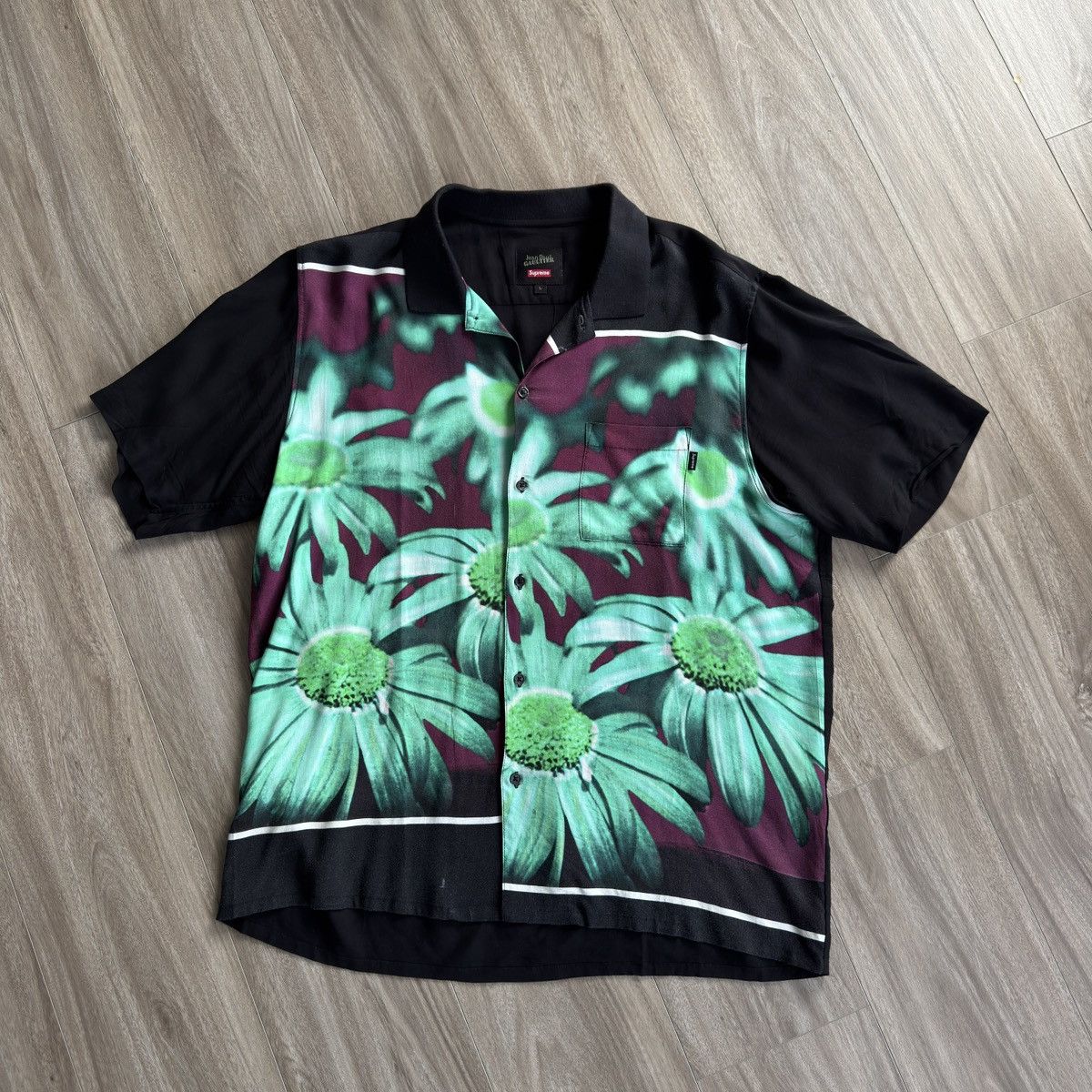 Jean Paul Gaultier × Supreme Supreme x JPG Floral Rayon Button