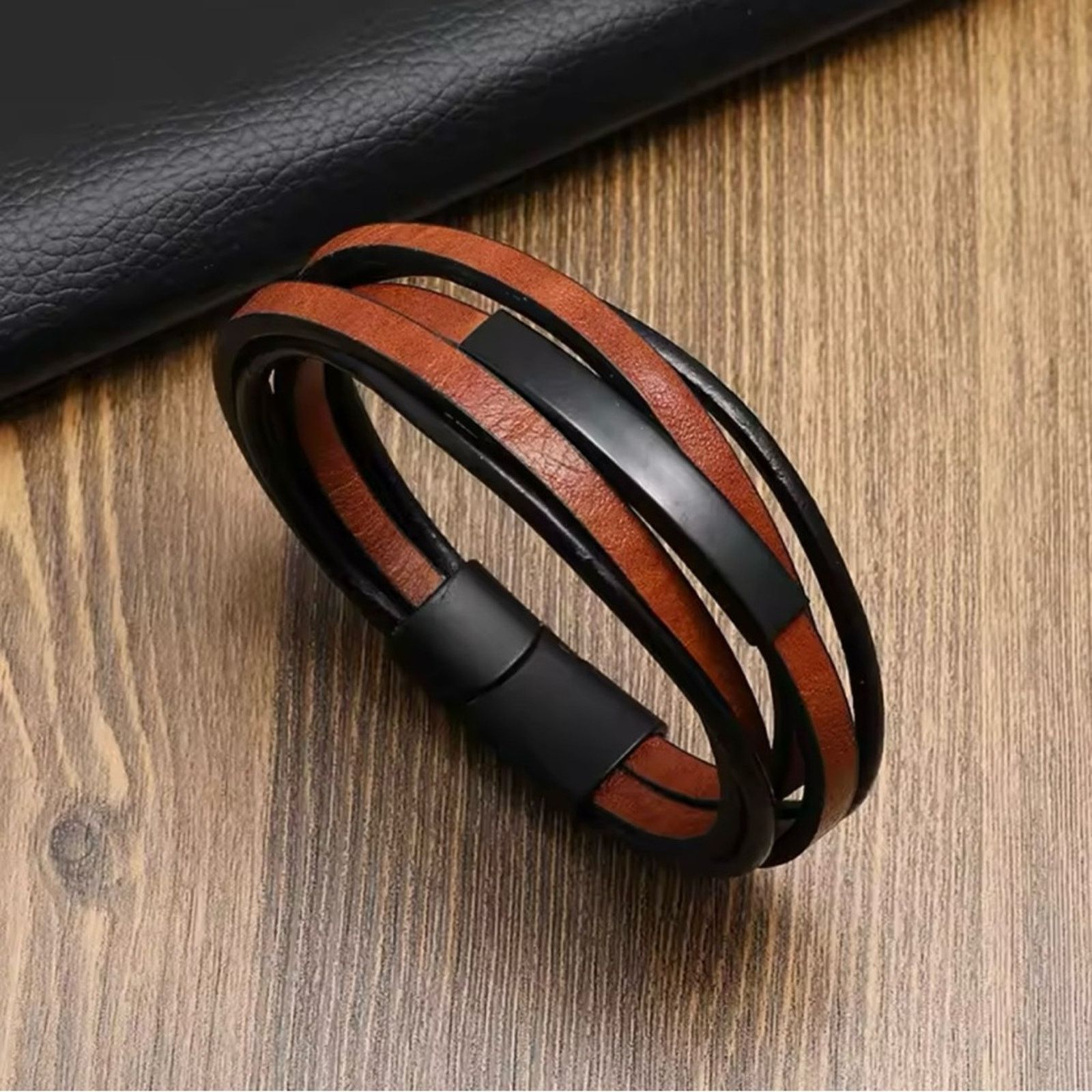 Other Men's Brown Leather Multilayer Leather Bracelet Magnet Buckl Size ONE SIZE - 1 Thumbnail