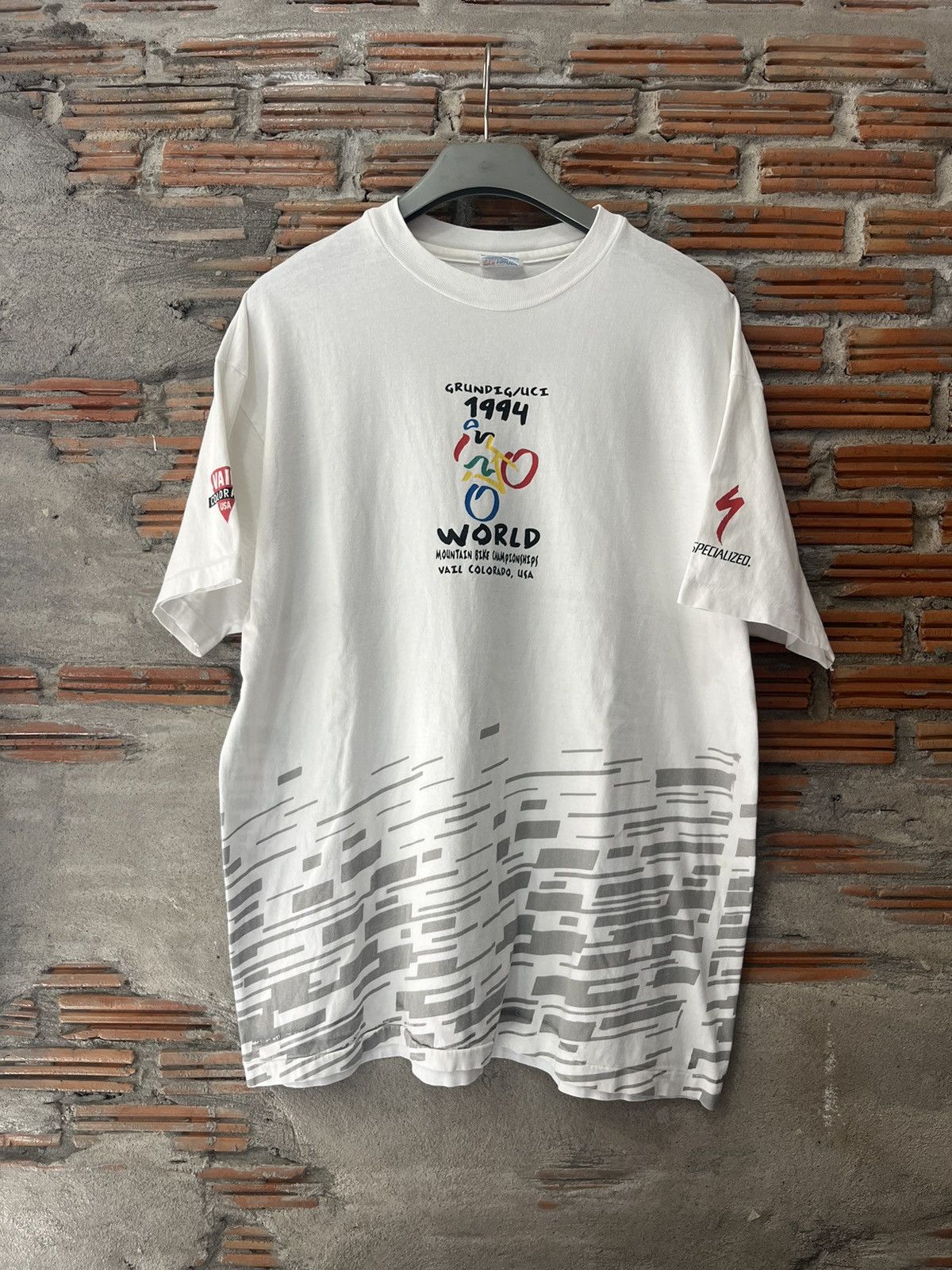 Vintage Vintage Grundig/uci 1994’s World Mountain Bike Tshirt Size US XL / EU 56 / 4 - 2 Thumbnail