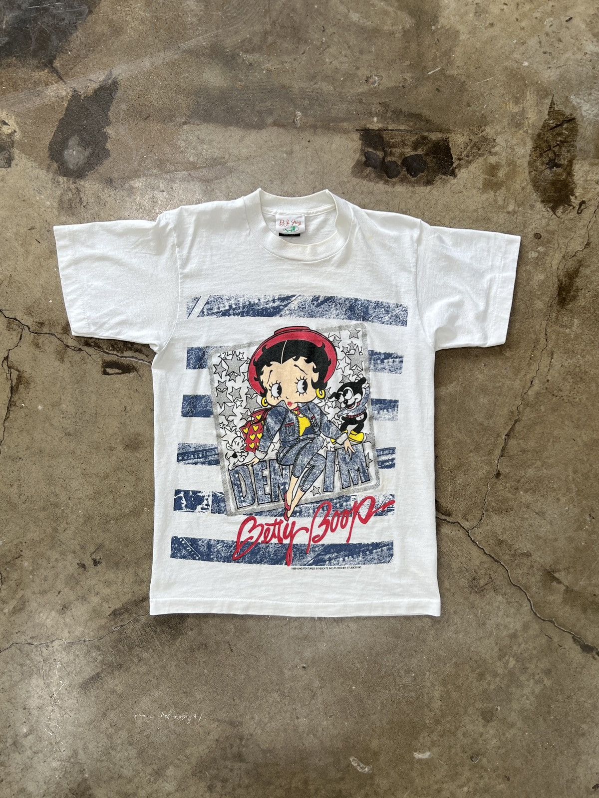 Vintage Vintage 1989 Betty Boop Denim Single Stitch Tee Medium Size US M / EU 48-50 / 2 - 2 Thumbnail