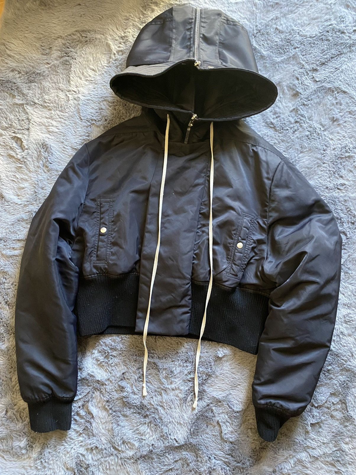 Rick Owens Rick Owens F/W 23 Luxor Cropped Flight Bomber Jacket Size US S / EU 44-46 / 1 - 1 Thumbnail