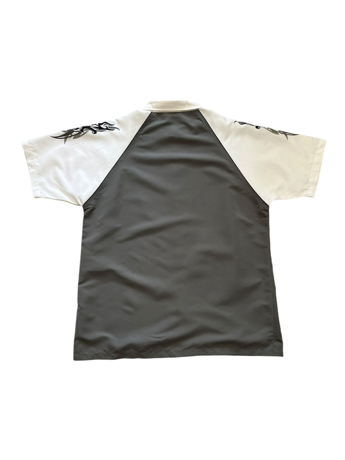 Japanese Brand Y2K vintage tribal big logo shirt tee Size US XXL / EU 58 / 5 - 3 Thumbnail