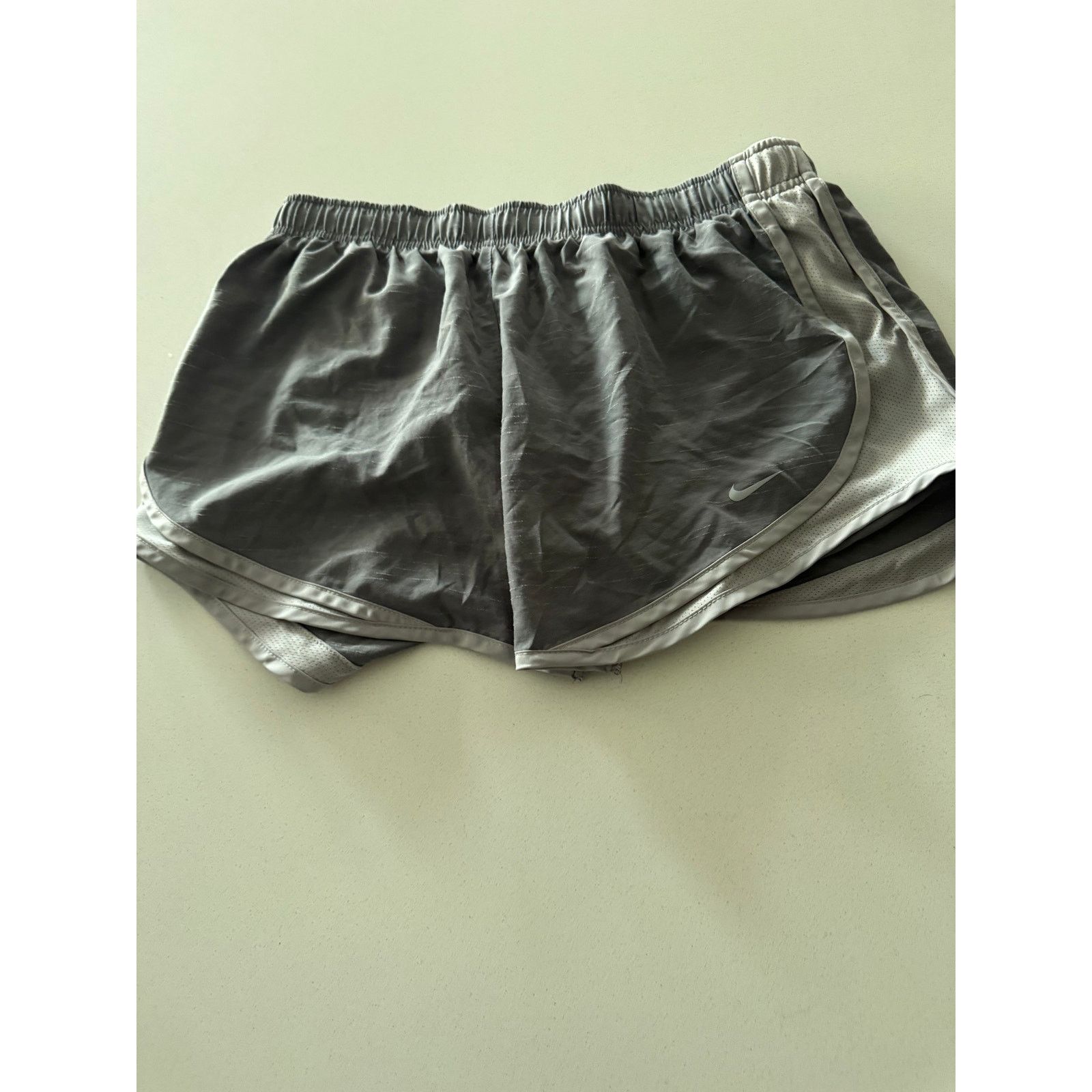 Nike Nike Running Shorts Size 28" / US 6 / IT 42 - 1 Thumbnail