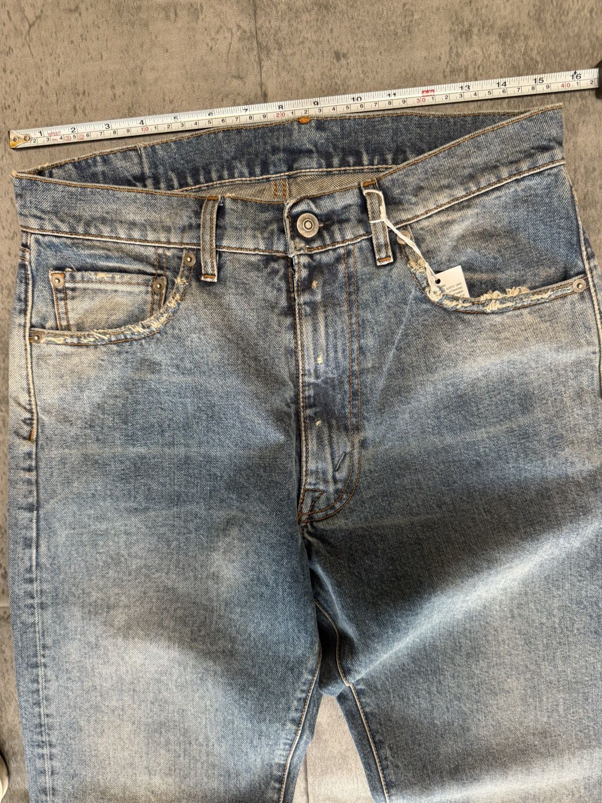 Maison Margiela Margiela Denim Light Indigo - 30 Size US 30 / EU 46 - 17 Thumbnail