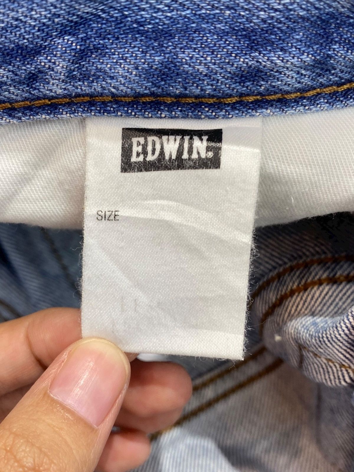 Edwin Edwin Vintage Whiskers Faded Wash Style Ripped Jeans Size US 32 / EU 48 - 11 Thumbnail