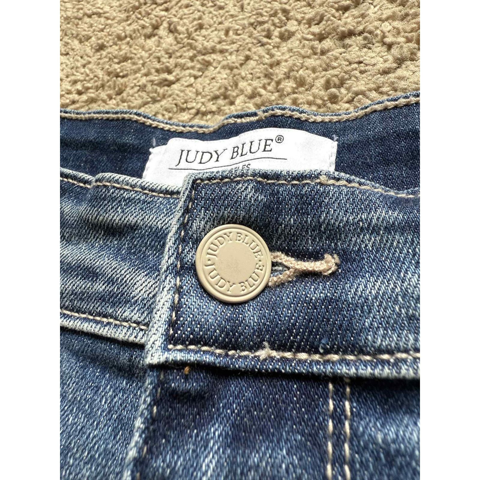 Judy Blue Judy Blue Destroy Jean Shorts Medium Wash Blue Womens XL Size 30" / US 8 / IT 44 - 6 Thumbnail