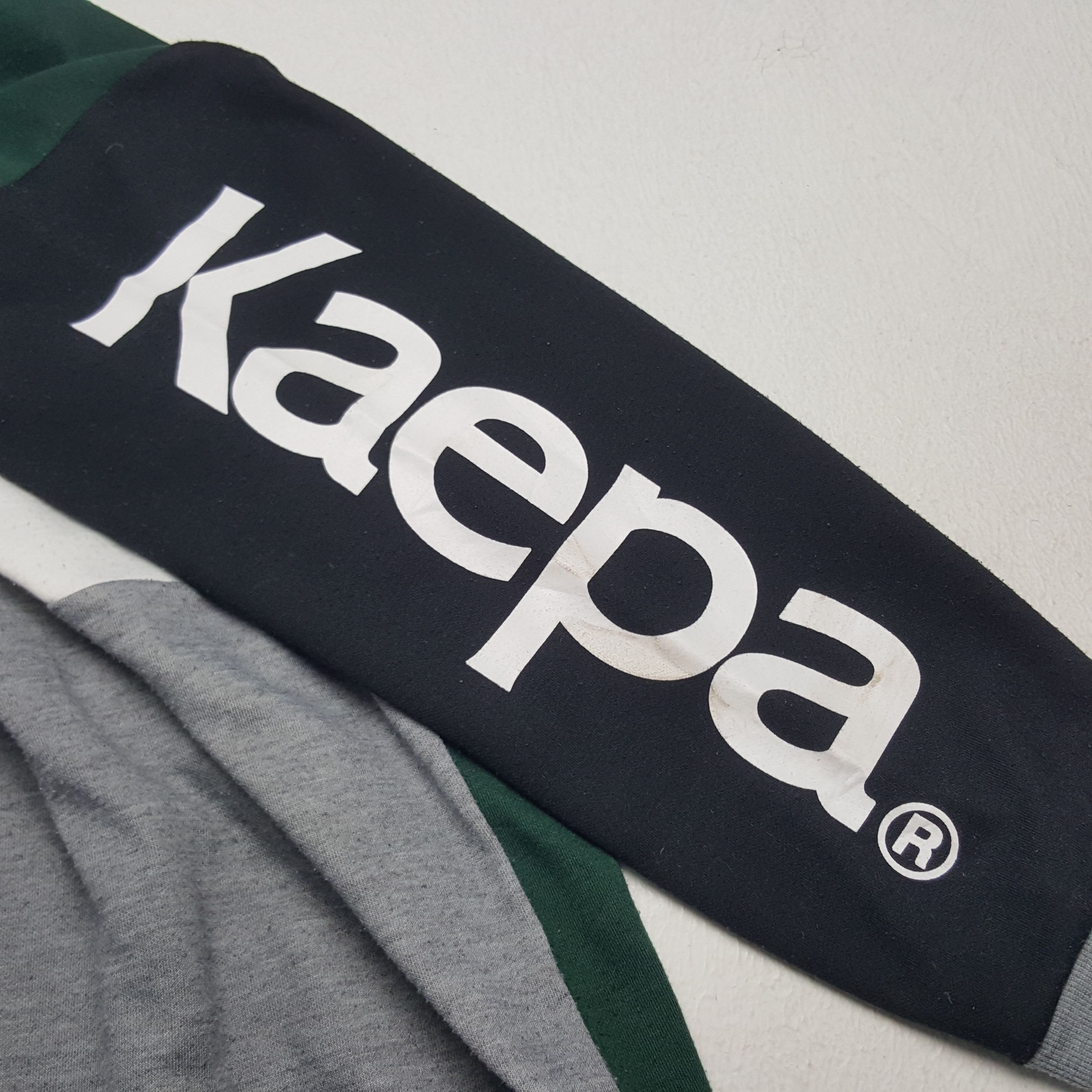 Vintage Vintage USA Kaepa Sweatshirt Hoodies Size US XL / EU 56 / 4 - 6 Thumbnail