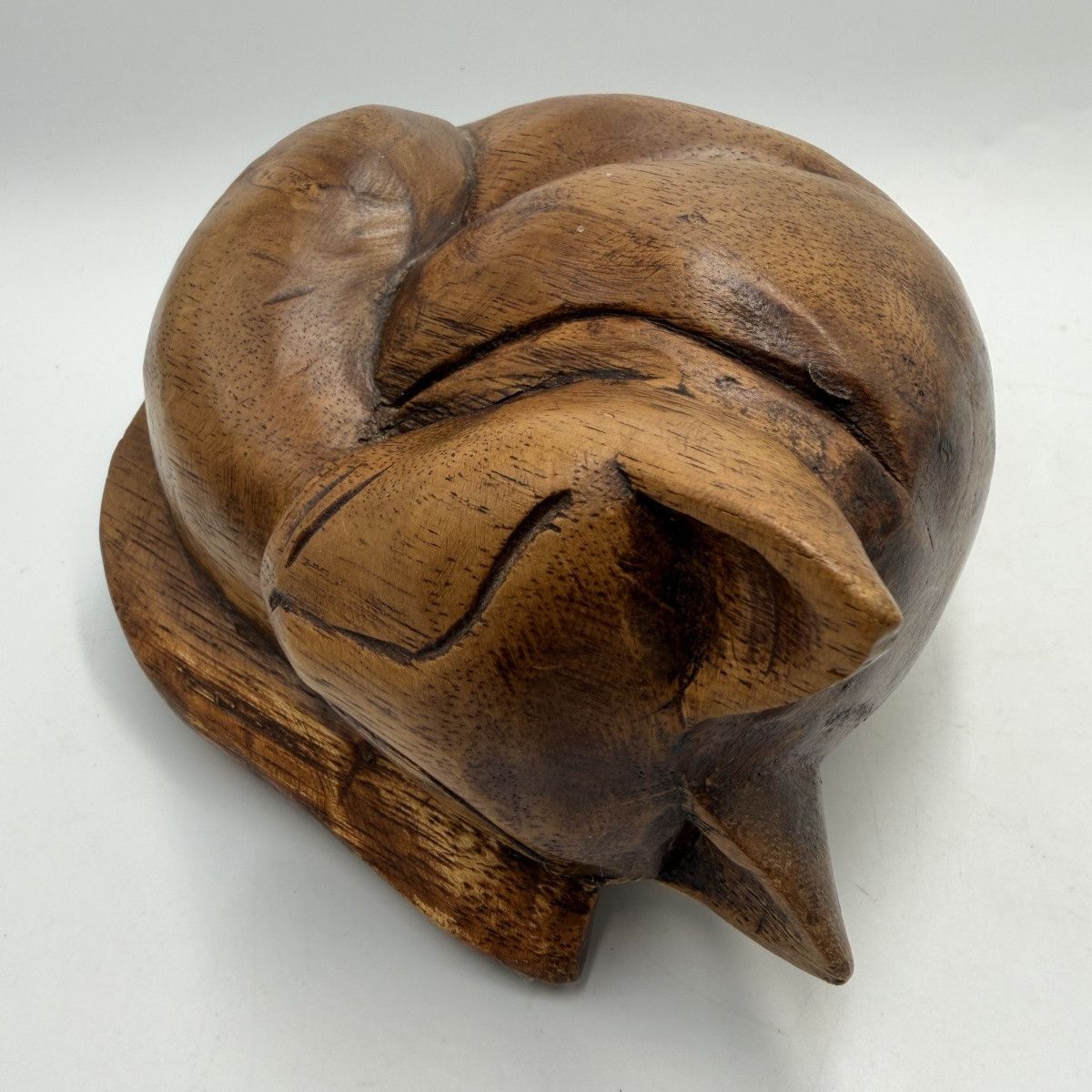 Vintage Vintage Hand Carved Wooden Sleeping Cat Figurine Rustic Size ONE SIZE - 3 Thumbnail
