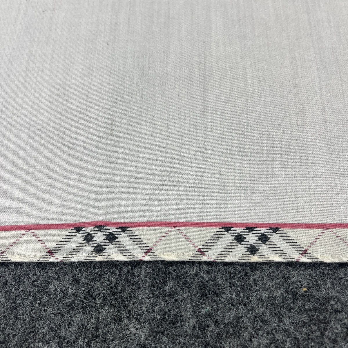 Vintage Burberry Handkerchief / Bandana / Neckerchief B467 Size ONE SIZE - 6 Thumbnail