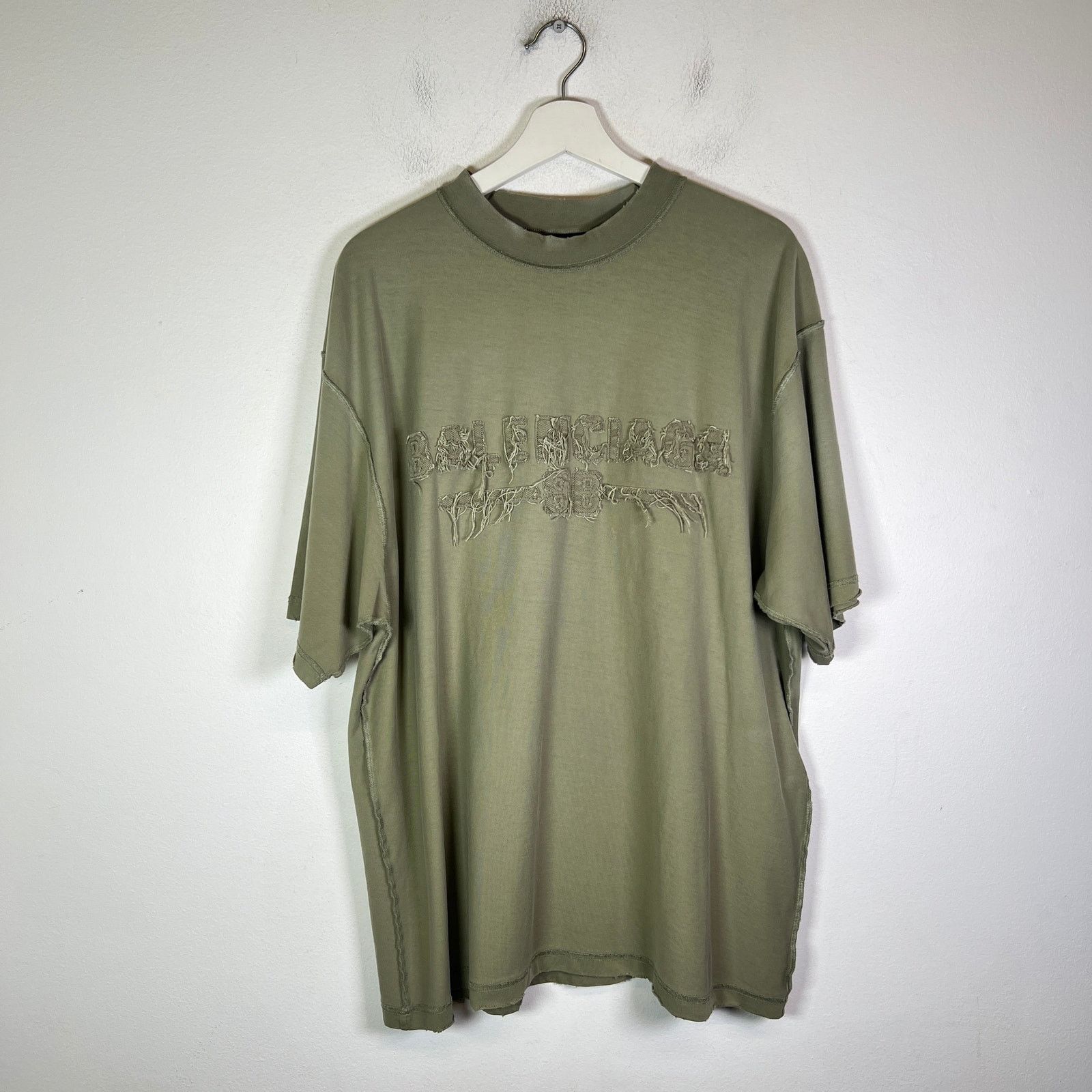 Balenciaga Balenciaga Inside Out Distressed Logo T-Shirt Size US L / EU 52-54 / 3 - 1 Thumbnail