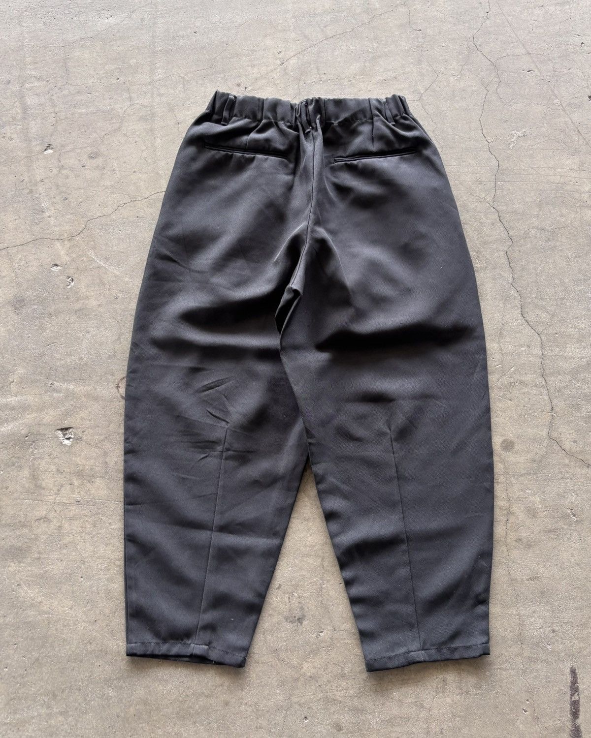 Yohji Yamamoto Yohji Yamamoto Style Black Barell Pants Size US 28 / EU 44 - 4 Thumbnail