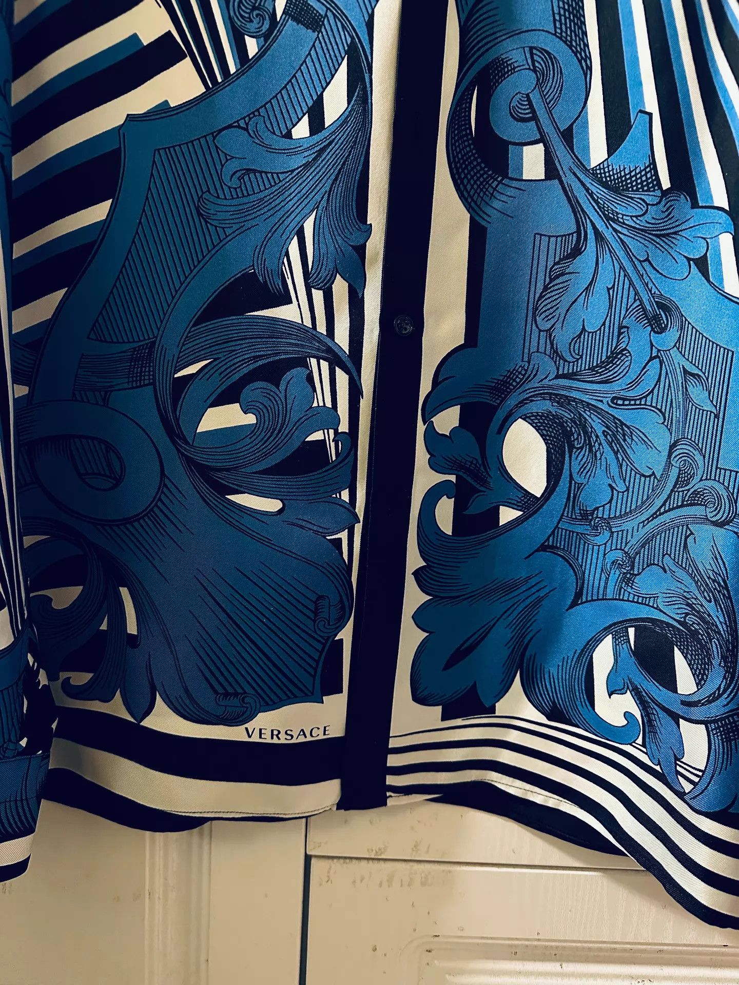 Versace Versace Runway Silk Shirt Blue Gold Baroque M 99New Size US M / EU 48-50 / 2 - 5 Thumbnail