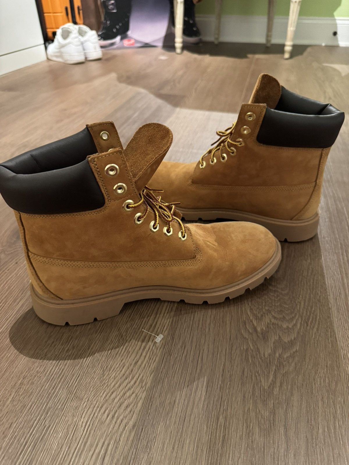 Timberland Iconic Mens Timberland Boots Size 9.5 Barely Worn Size US 9.5 / EU 42-43 - 7 Thumbnail