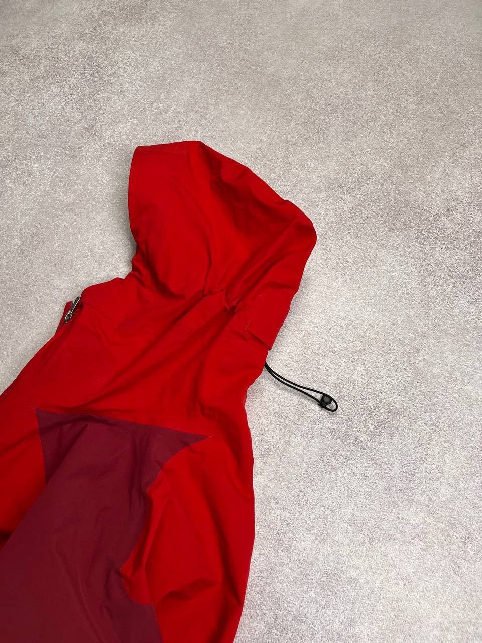 Patagonia × Vintage Vintage Patagonia Waterproof Womans Jacket Y2K M Size M / US 6-8 / IT 42-44 - 12 Thumbnail