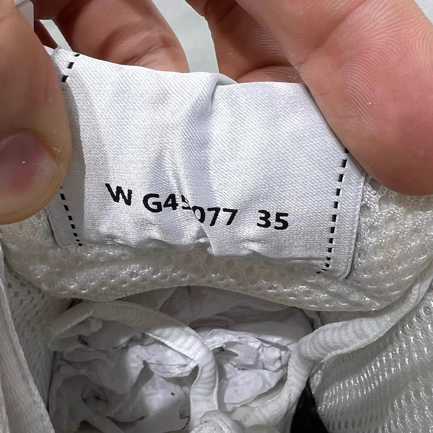 Chanel Chanel 24S White CC Sneaker 35 YH25175 Size US 4.5 / IT 34.5 - 8 Thumbnail