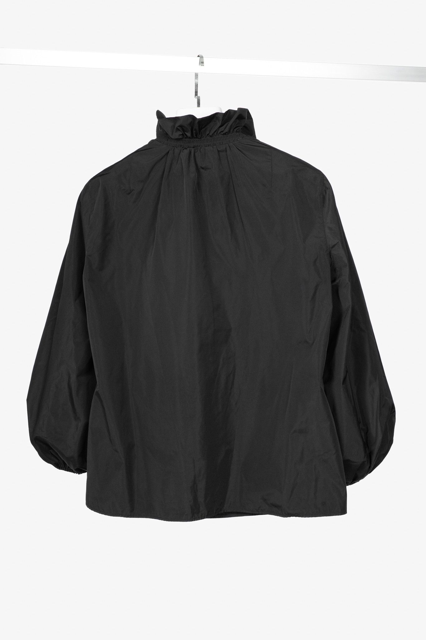 Akris Akris Punto Black Taffeta Ruffle-Collar Blouse Size M / US 6-8 / IT 42-44 - 2 Thumbnail