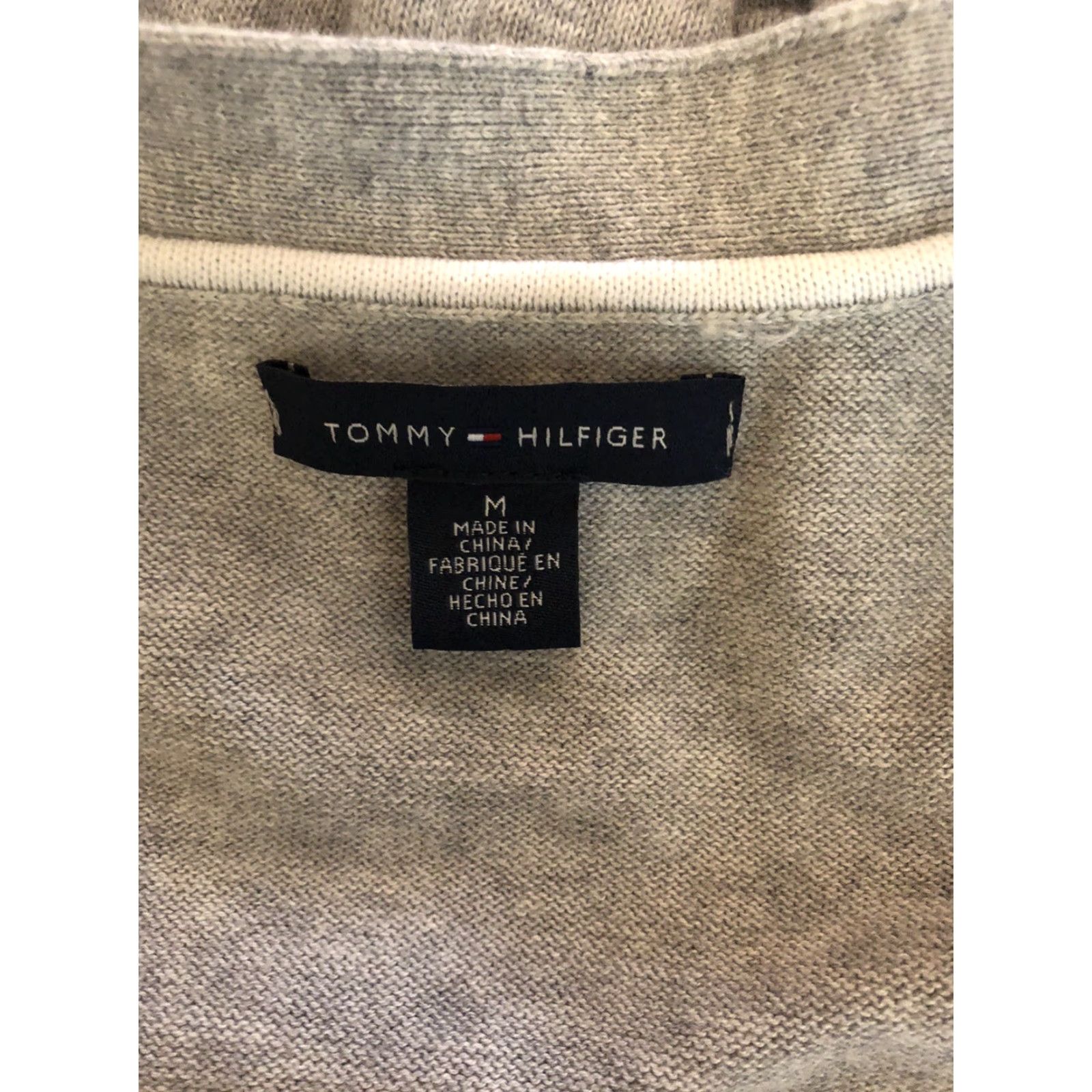 Tommy Hilfiger VINTAGE Tommy Hilfiger Cardigan Knit 3/4 Sleeve Gray M Y2K Preppy Wool? Cotton? Wait. Size M / US 6-8 / IT 42-44 - 4 Thumbnail