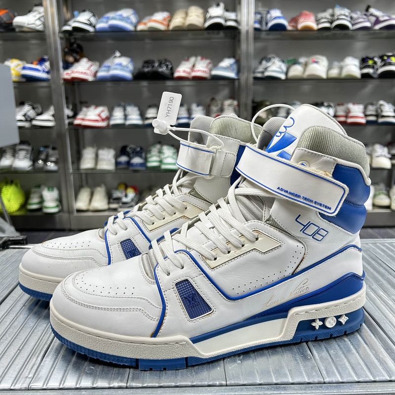 Louis Vuitton Louis Vuitton Trainer Blue and White Sneakers 0089 Size US 8 / EU 41 - 1 Thumbnail