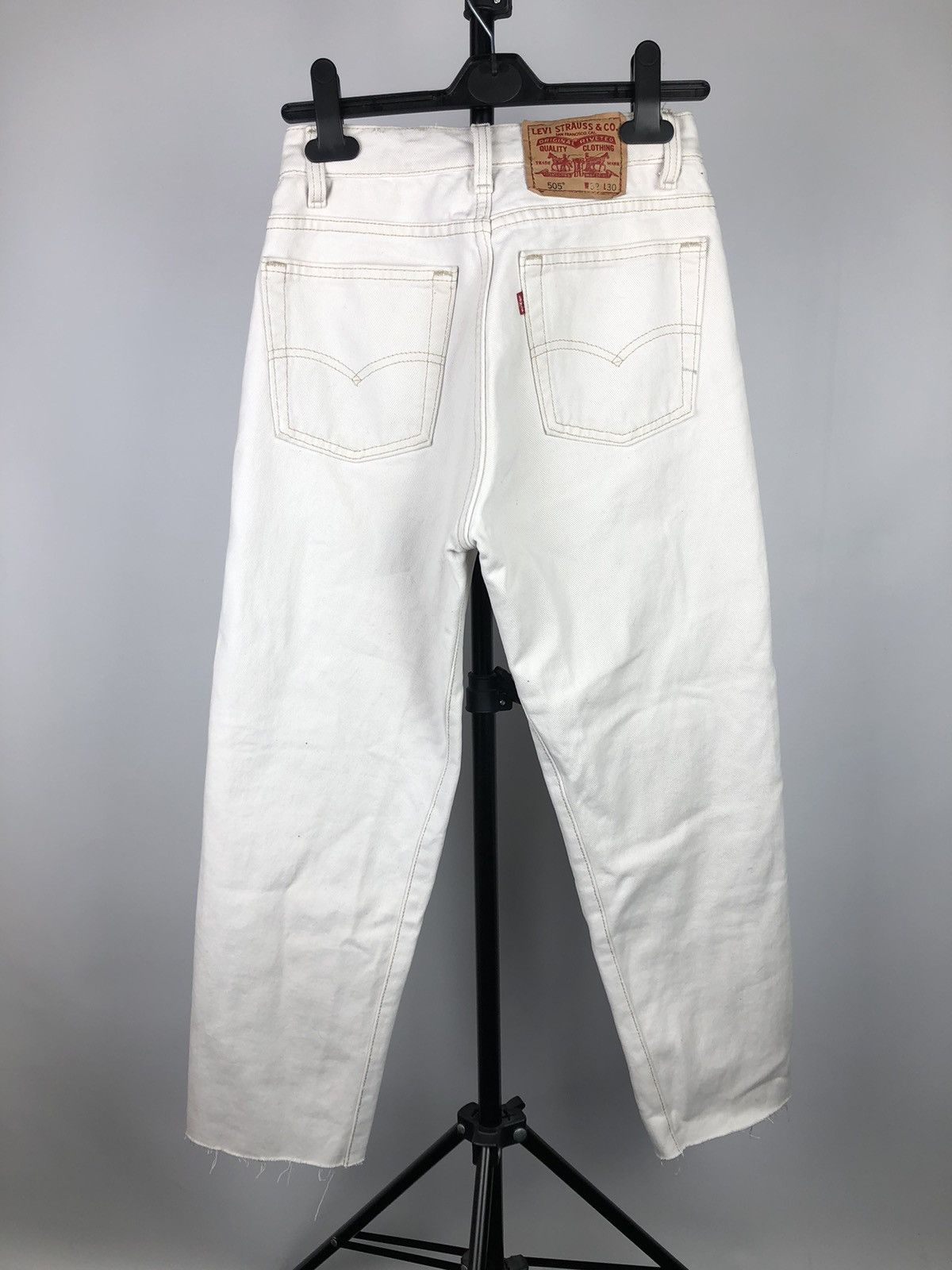 Levis 505 white online