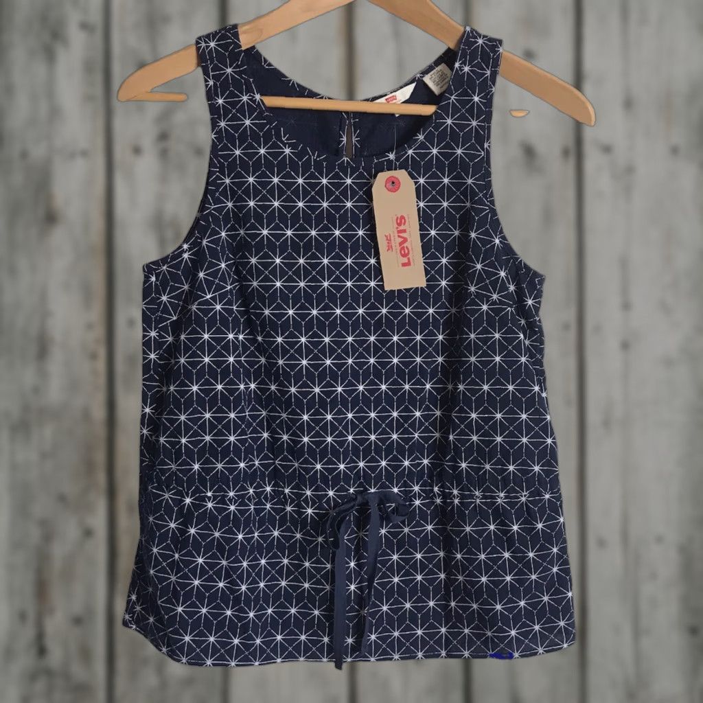 Levi's VINTAGE? (No) Levis Top Womens XS Blue Sleeveless Round Neck Geometric Waist Tie NEW Size XS / US 0-2 / IT 36-38 - 1 Thumbnail