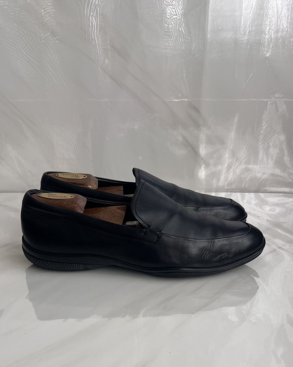 Prada Prada Black Leather vibram slip on loafers Size US 8 / EU 41 - 4 Thumbnail