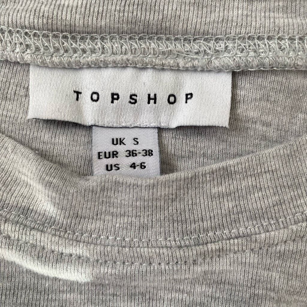 Topshop Topshop women 4-6 Crewneck Longsleeve fitted grey top Size S / US 4 / IT 40 - 6 Thumbnail