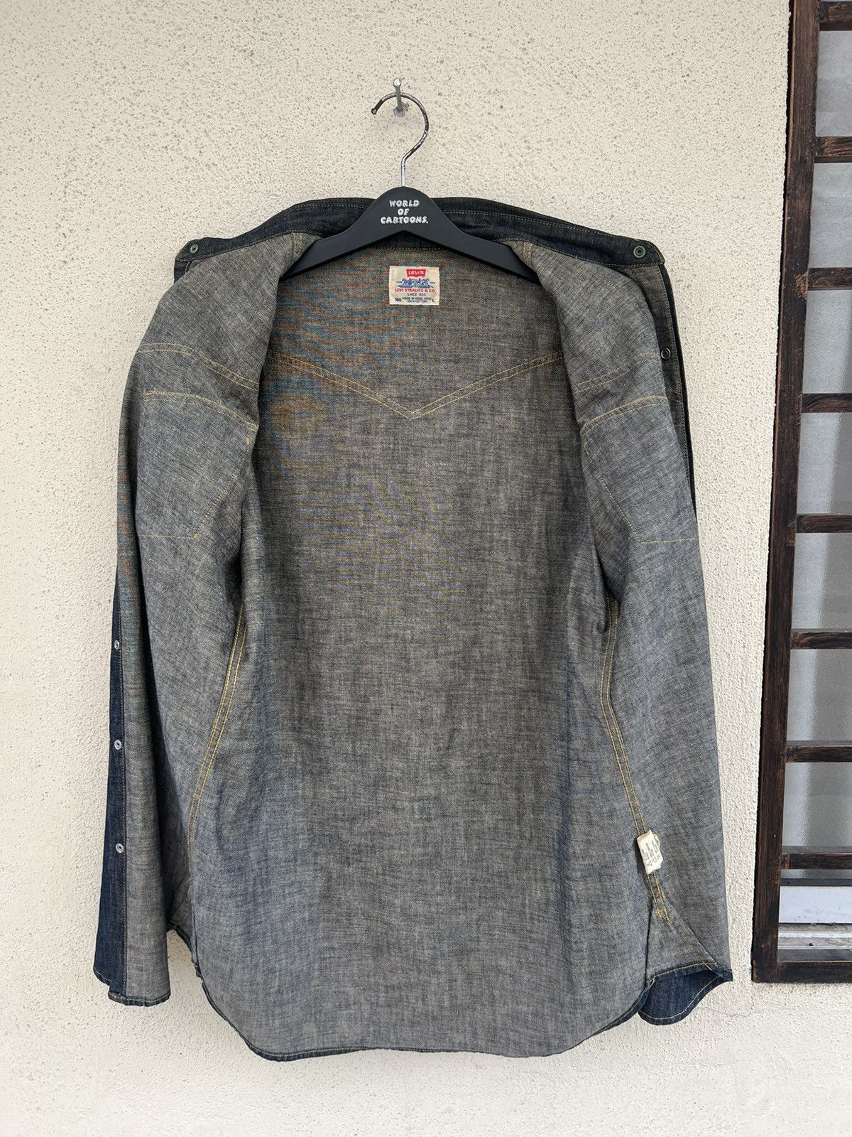 Levi's Vintage 1998 Levi’s Mud Denim Western Shirt Slant Pocket Size US L / EU 52-54 / 3 - 17 Thumbnail
