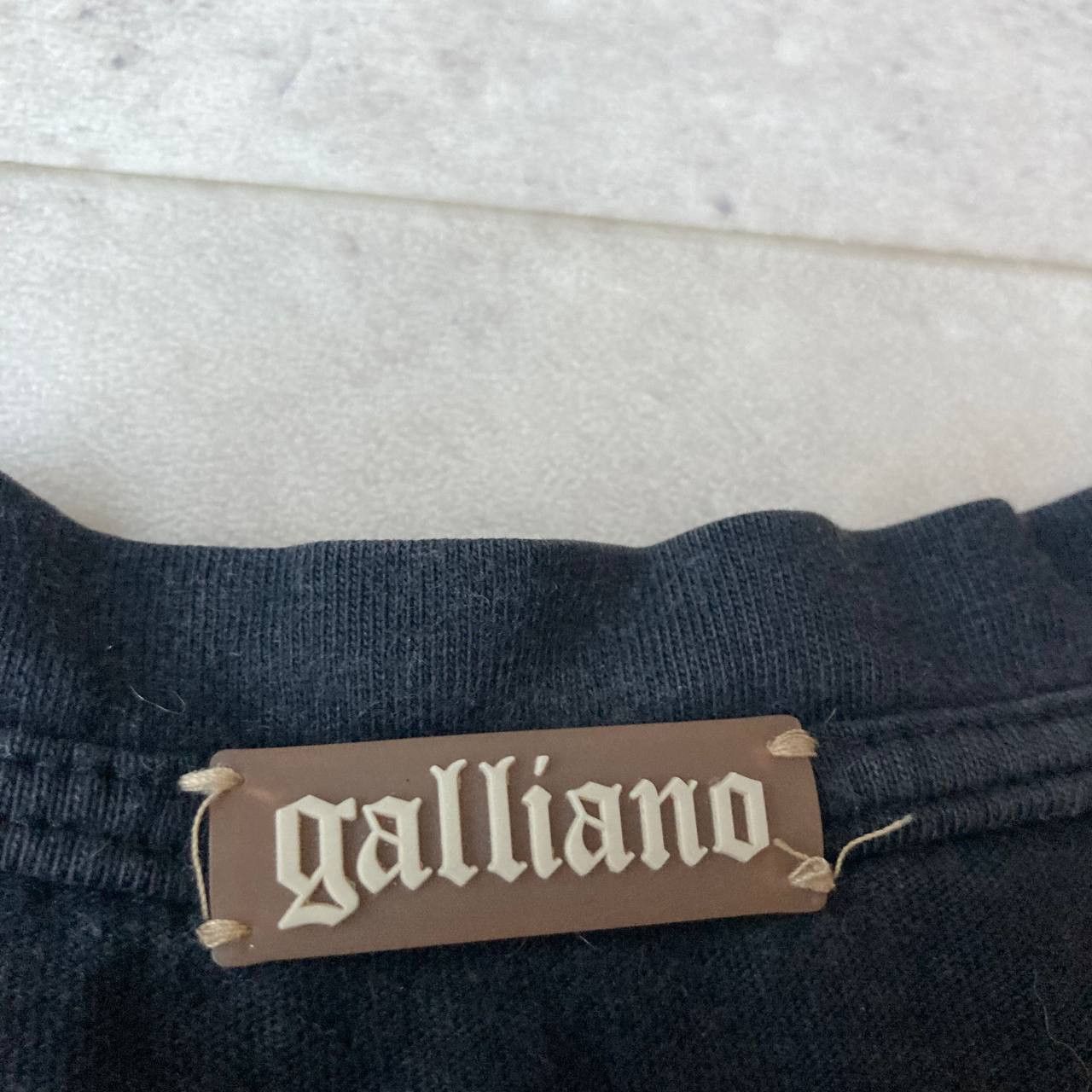 John Galliano Vintage John Galliano Gone Fishing V Neck Faded Tee Size US M / EU 48-50 / 2 - 4 Thumbnail