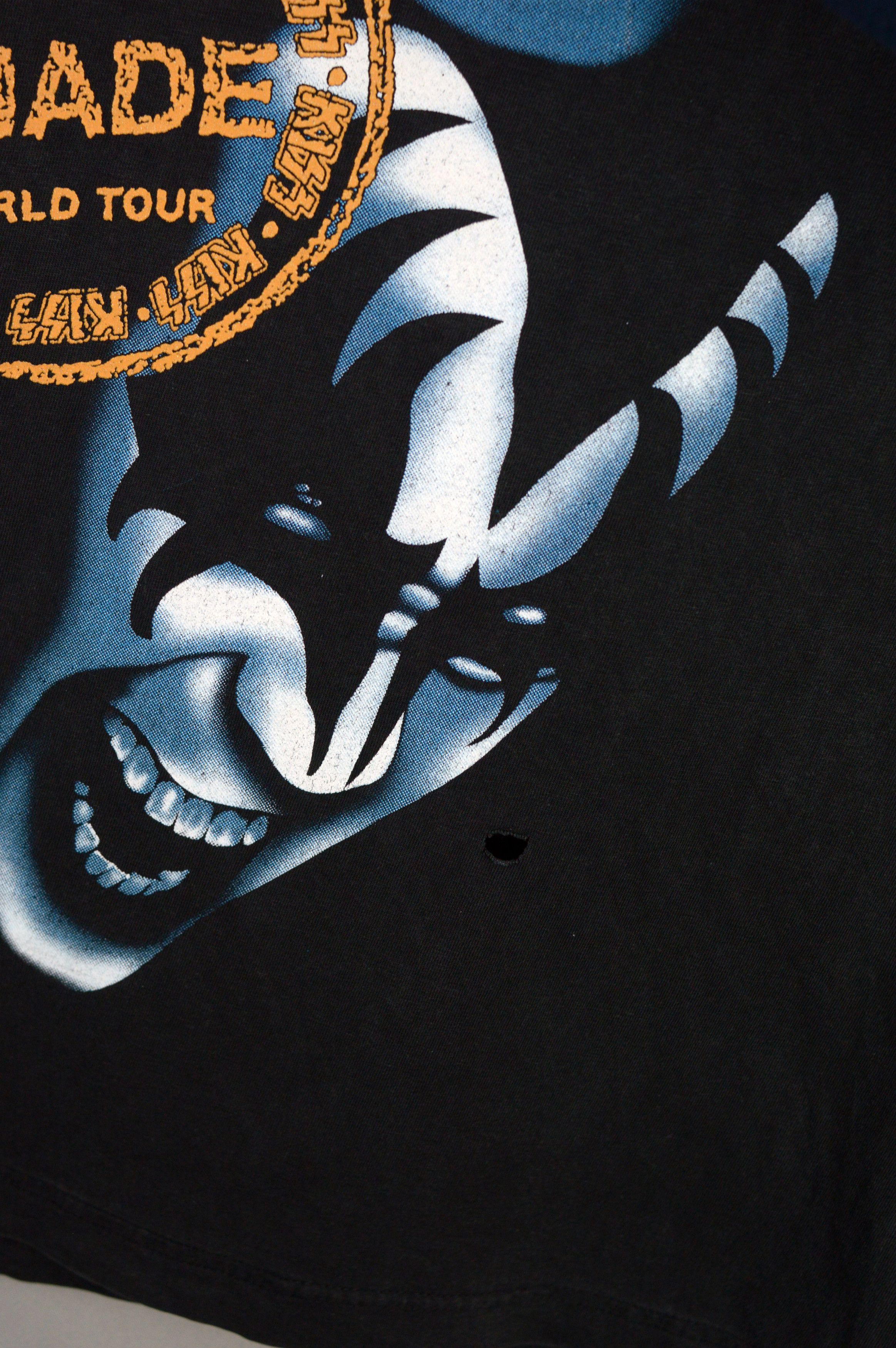 Band Tees Vintage Kiss Hot in the Shade 90s t shirt Size US XL / EU 56 / 4 - 4 Thumbnail