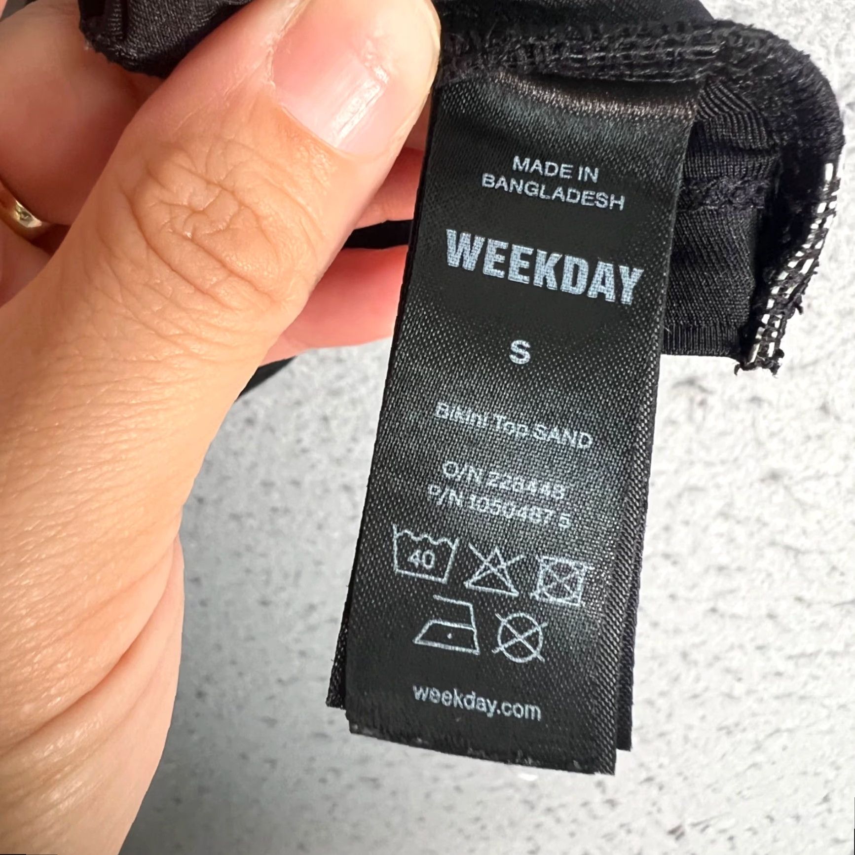 Weekday Weekday Bikini Top Womens Small Black Polyamide Elastane Blend Sand Texture Solid Shirt Bikini Top Womens Small Black Polyamide Elastane Blend Size S / US 4 / IT 40 - 3 Thumbnail