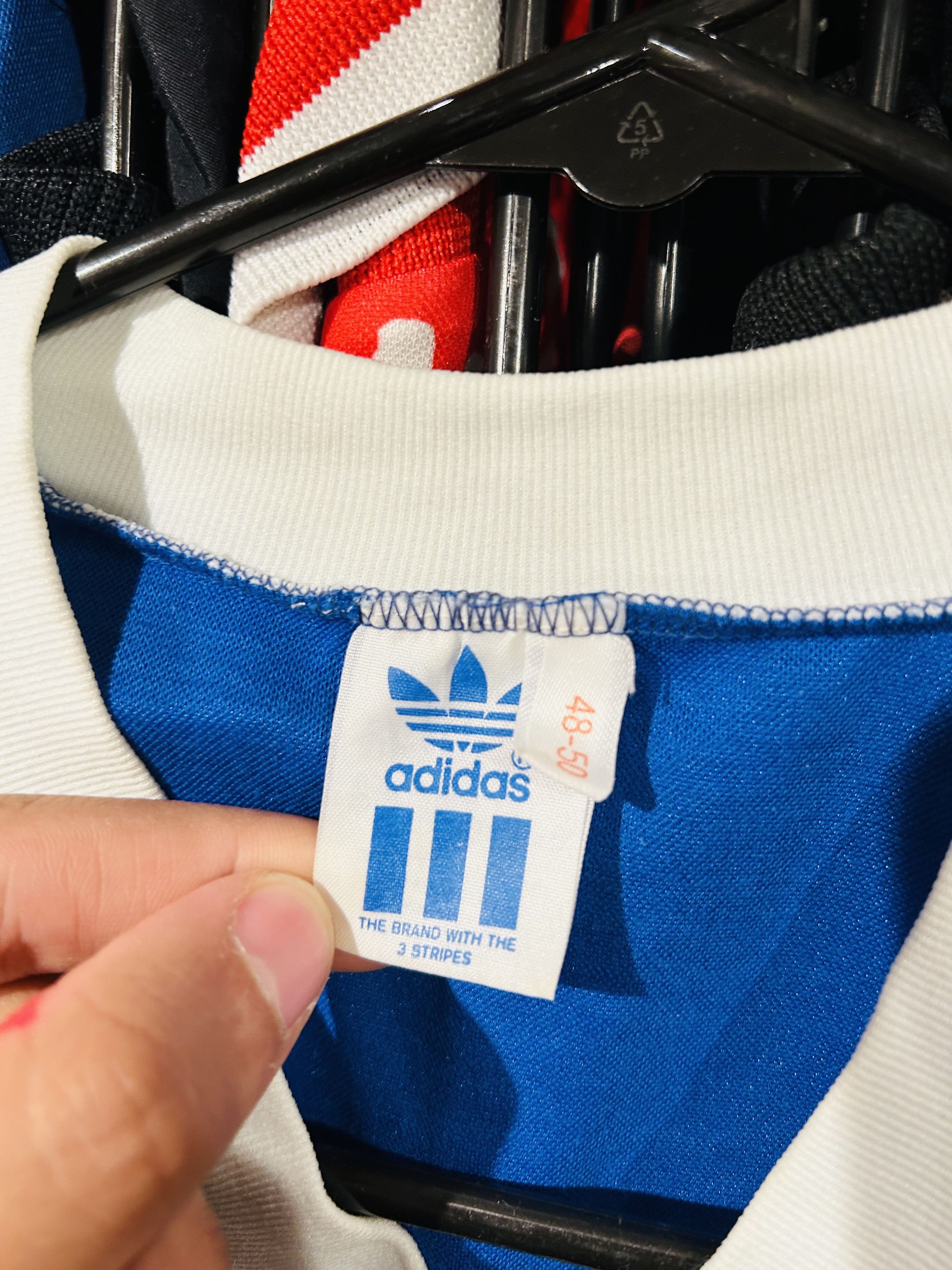 Adidas × Vintage Schalke 04 1983/84 Training jersey Size US M / EU 48-50 / 2 - 3 Thumbnail