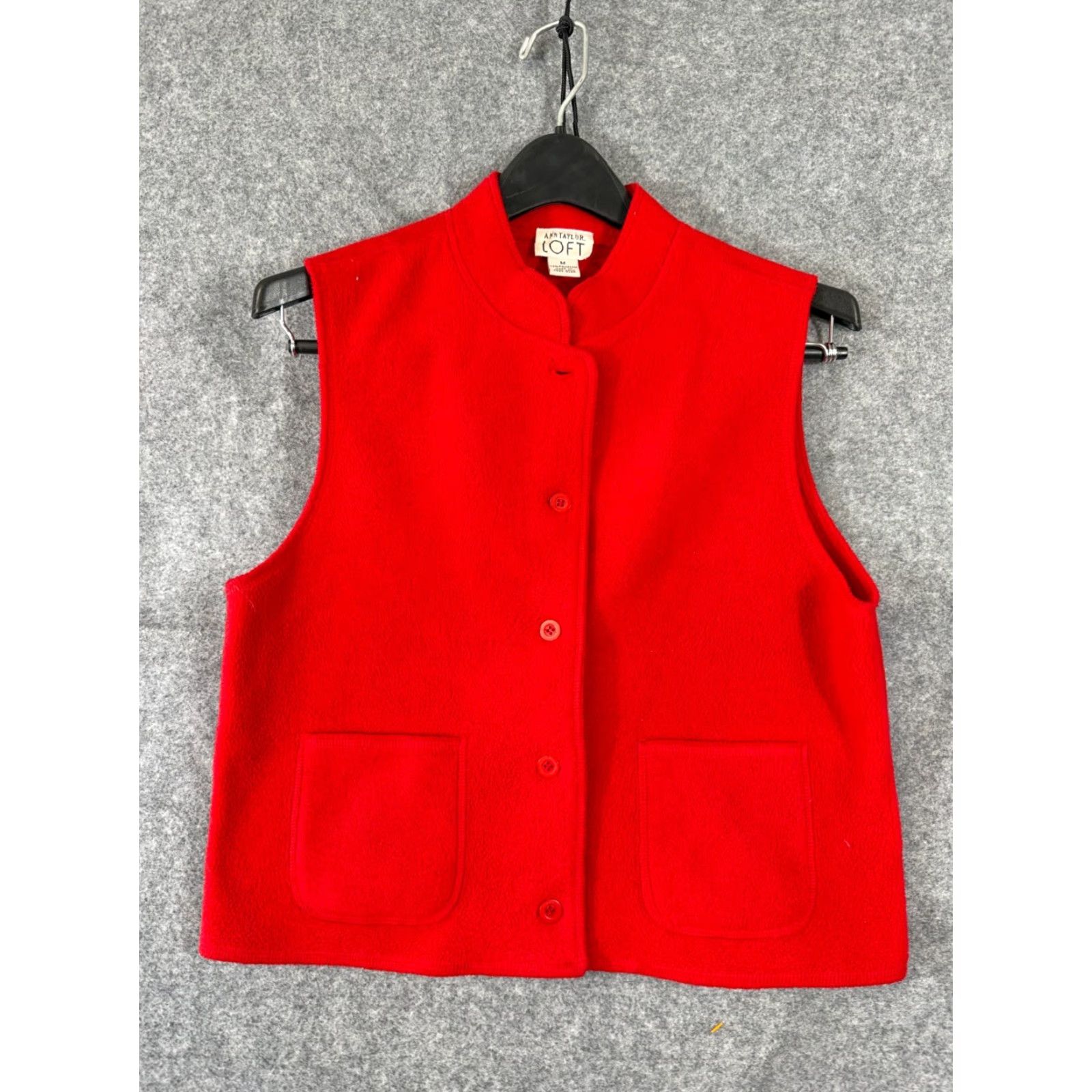 Ann Taylor ANN TAYLOR LOFT Fleece Vest Womens M Red Button Front Pockets Classic Vintage Vest Mens? Size M / US 6-8 / IT 42-44 - 3 Thumbnail