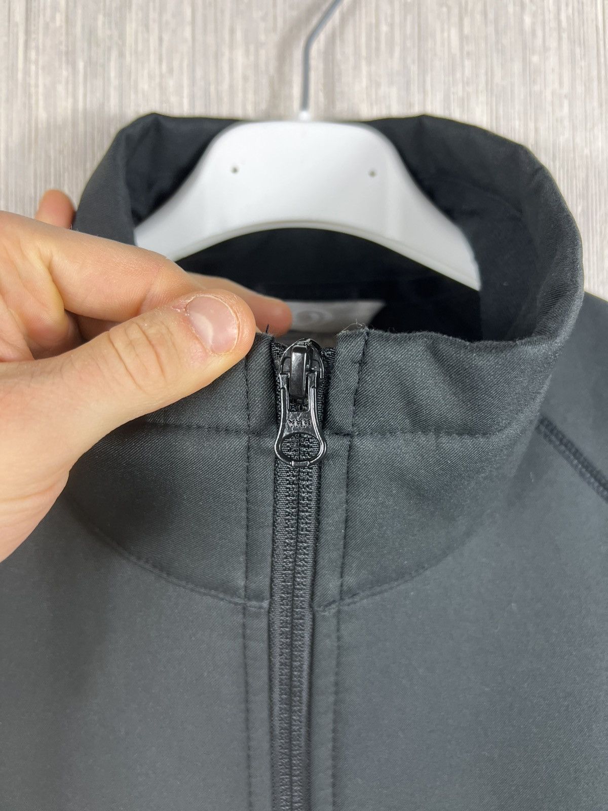 Salomon Vintage Salomon fleece zip jacket softshell y2k gorpcore Size US L / EU 52-54 / 3 - 13 Thumbnail