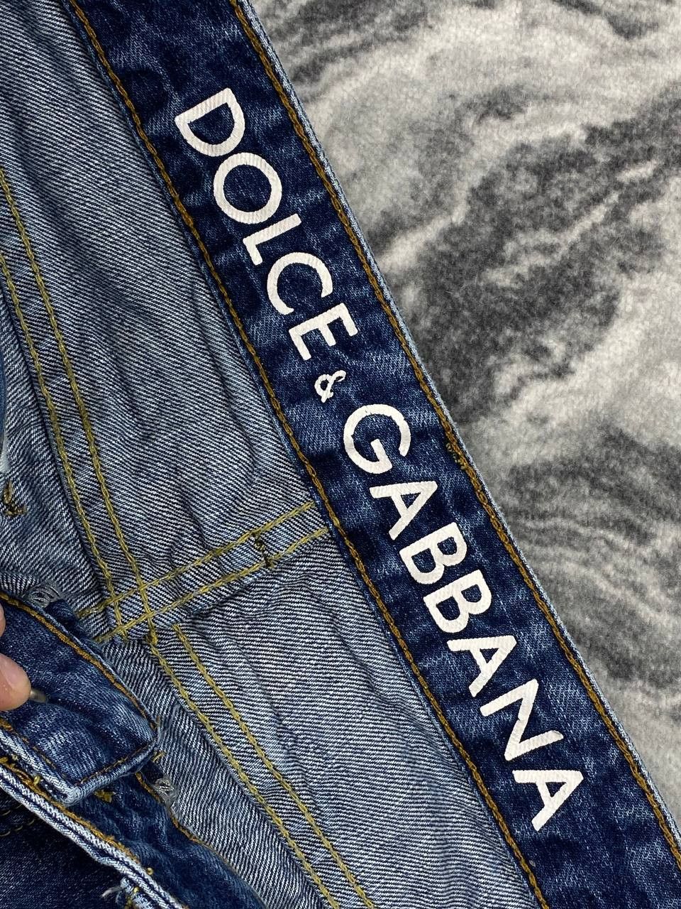 Dolce & Gabbana Dolce & Gabbana Denim Shorts Metal Logo Men Size 32 Blue Size US 32 / EU 48 - 11 Thumbnail