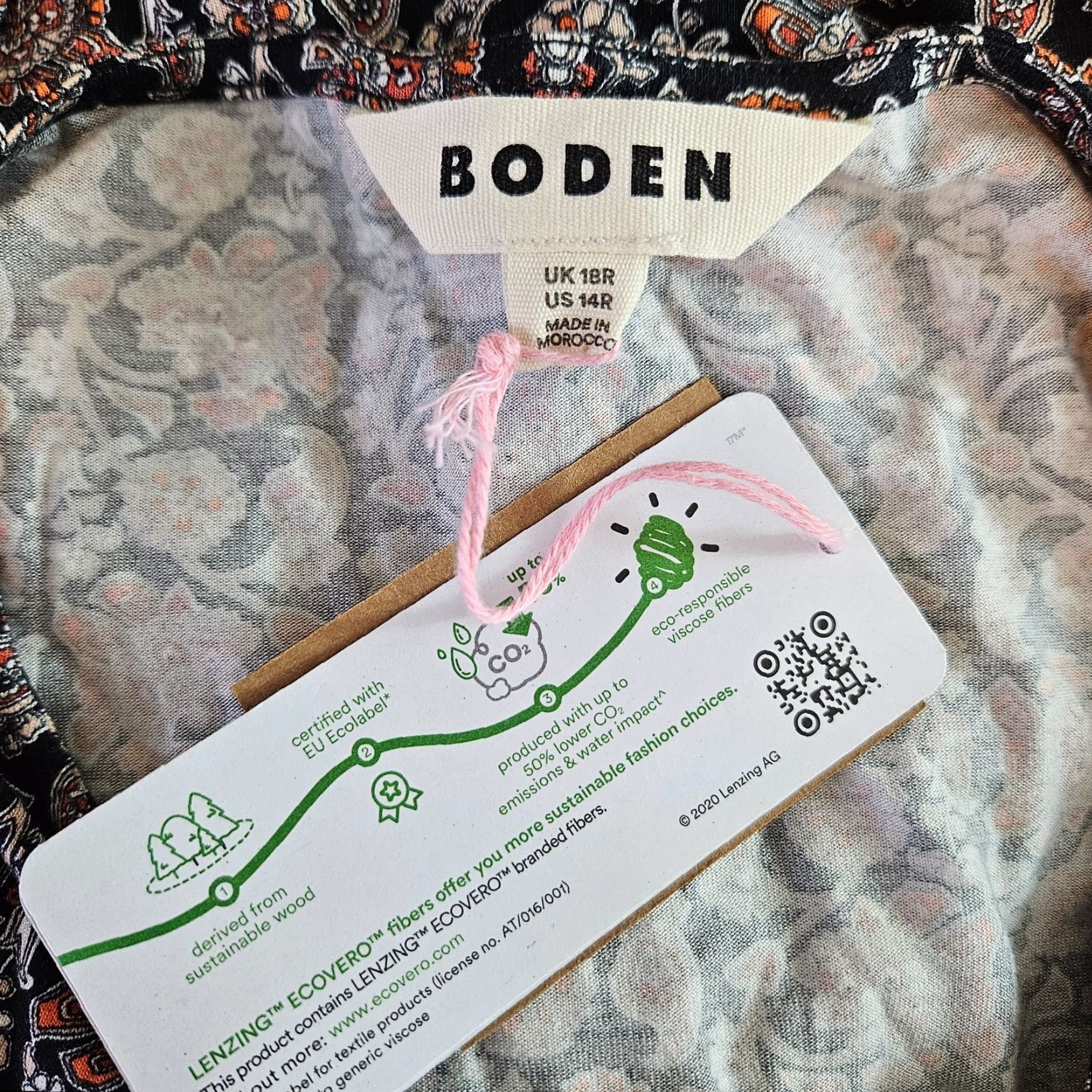 Boden Boden Womens Knot Detail Jersey Mini Dress Sz 14 Black Orange Floral Shirt Womens Mini Dress 14 Black Floral Size XL / US 12-14 / IT 48-50 - 4 Thumbnail