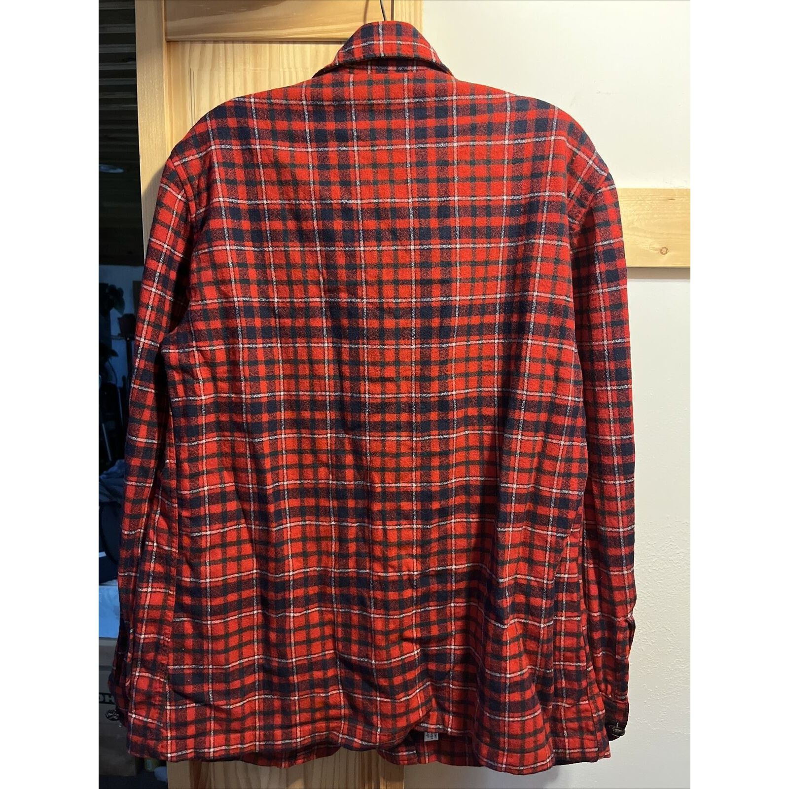 Pendleton Pendleton VTG Men’s M Red Plaid Wool Button Flannel Jacket Size US M / EU 48-50 / 2 - 10 Thumbnail