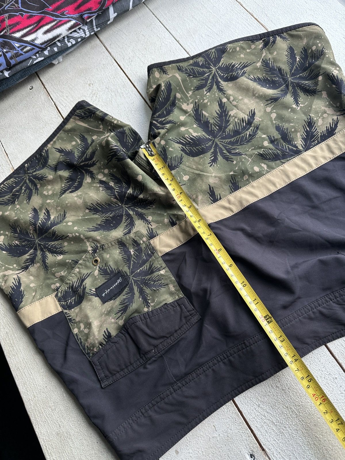 Quiksilver 🚨Vintage Quiksilver Shorts Big Logo Y2K Style 90s Surfing Size US 34 / EU 50 - 14 Thumbnail