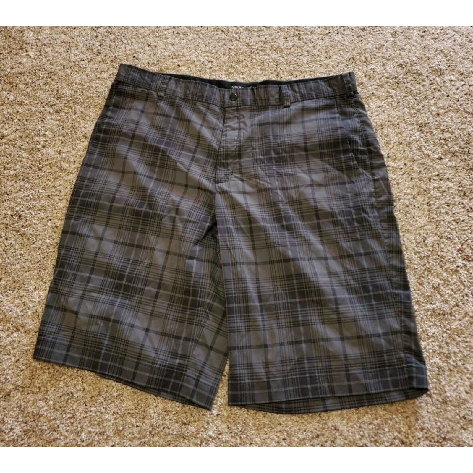 mens nike plaid golf shorts