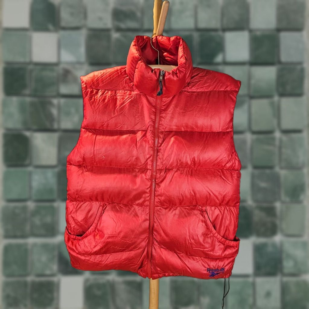 Reebok VINTAGE REEBOK DOWN VEST 90'S RED SZ LARGE Vest Mens L Red Down Reebok Vintage 90s Puffer Jacket Cross Chest 23 INCH 29 INCH Size US L / EU 52-54 / 3 - 1 Thumbnail