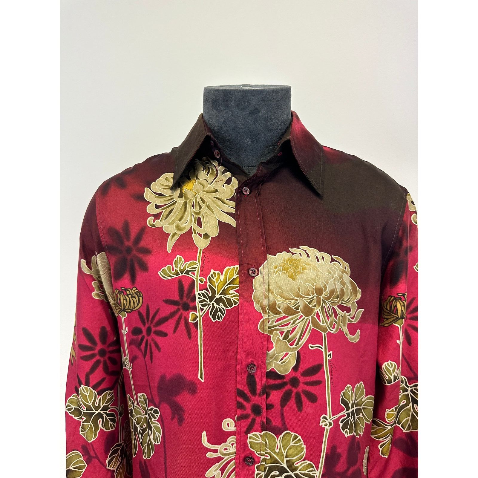Gucci SS2001 Gucci by Tom Ford Chrysanthemum silk shirt Size US M / EU 48-50 / 2 - 5 Thumbnail