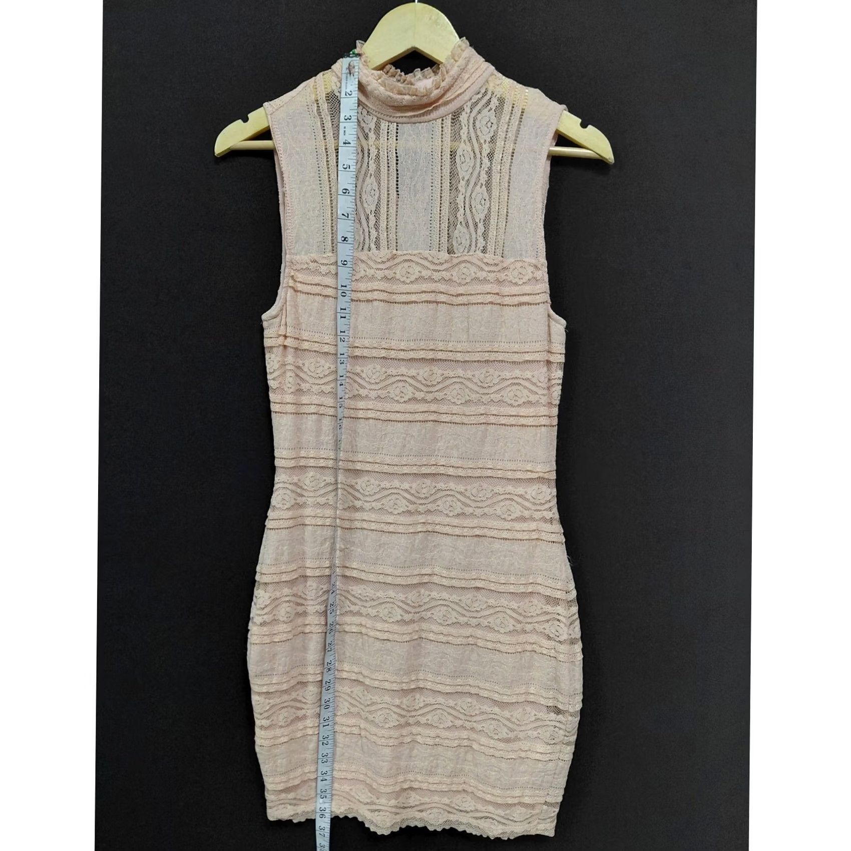 Bebe bebe Lace High Neck Dress Beige Solid Sleeveless Short Women S Dress Black, Beige, White? (Oops) Size 28" / US 6 / IT 42 - 7 Thumbnail