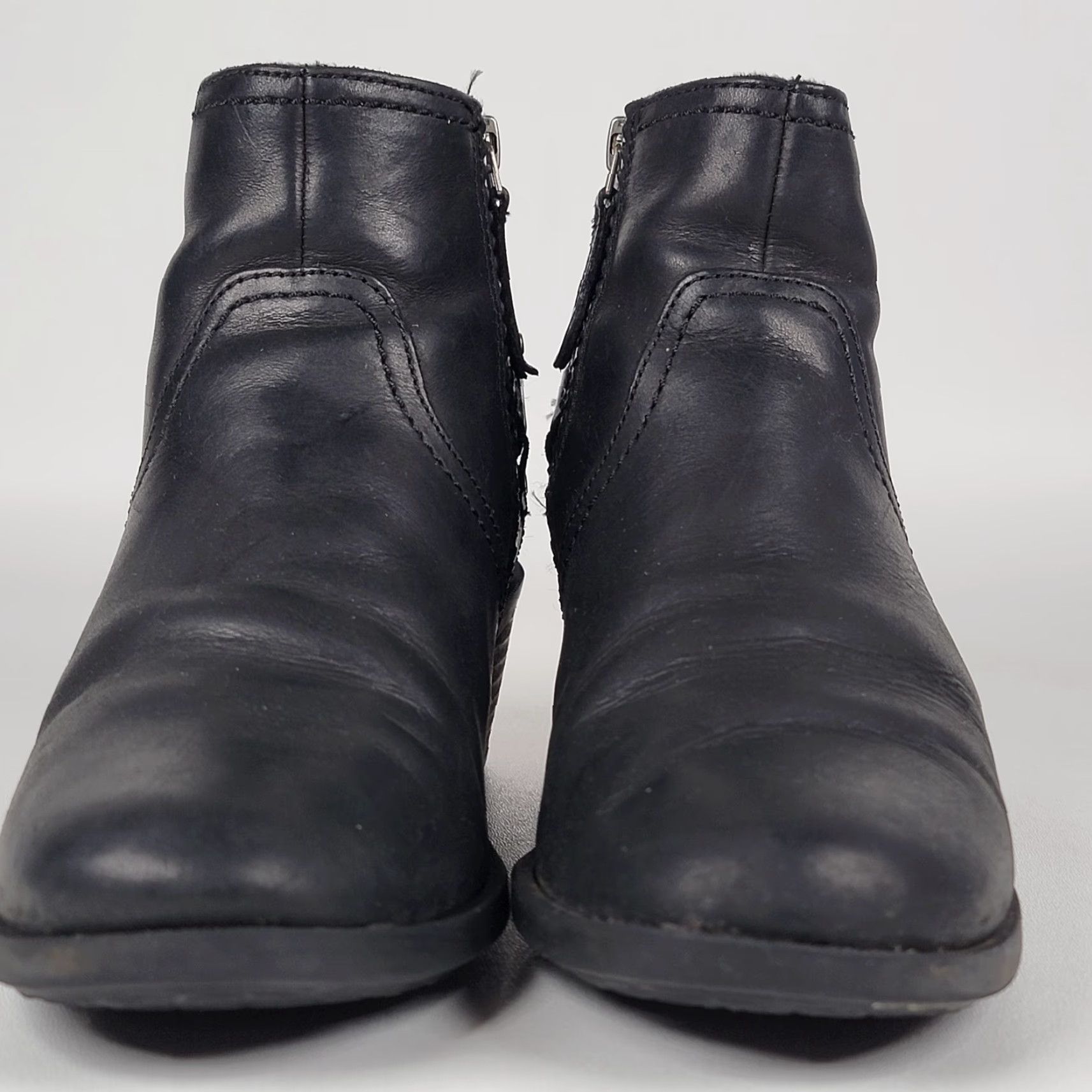 Teva Teva Women's Foxy Black Leather Side Zip Ankle Boots Bootie, Booties, Casual, Travel, Workwear, 9, US Size 9, Leather, Block Heel, Mid (2-2.9 in) Size US 9 / IT 39 - 3 Thumbnail