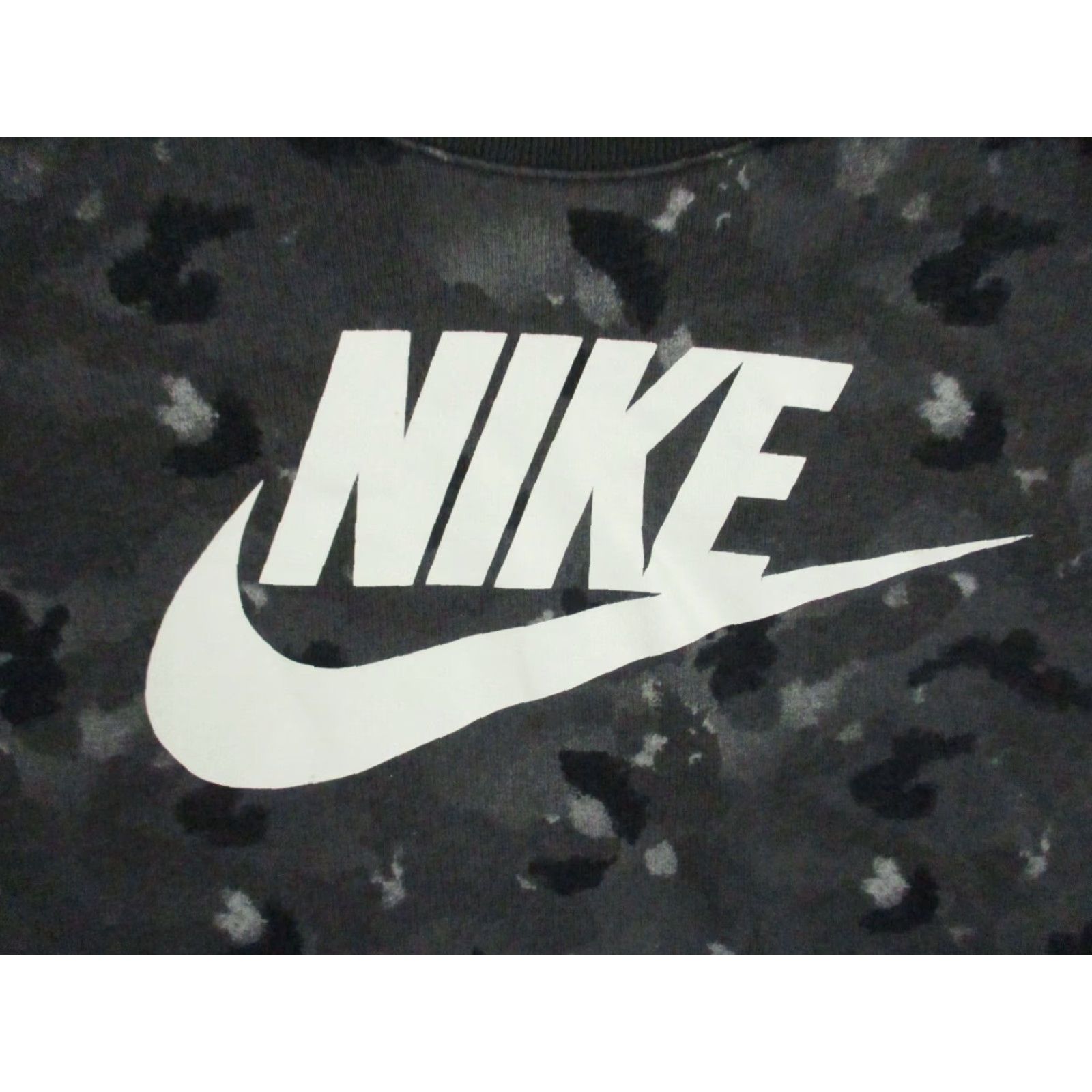 Nike Nike Sweatshirt Women XL Gray Camo Rally Crew Pullover Size XL / US 12-14 / IT 48-50 - 2 Thumbnail