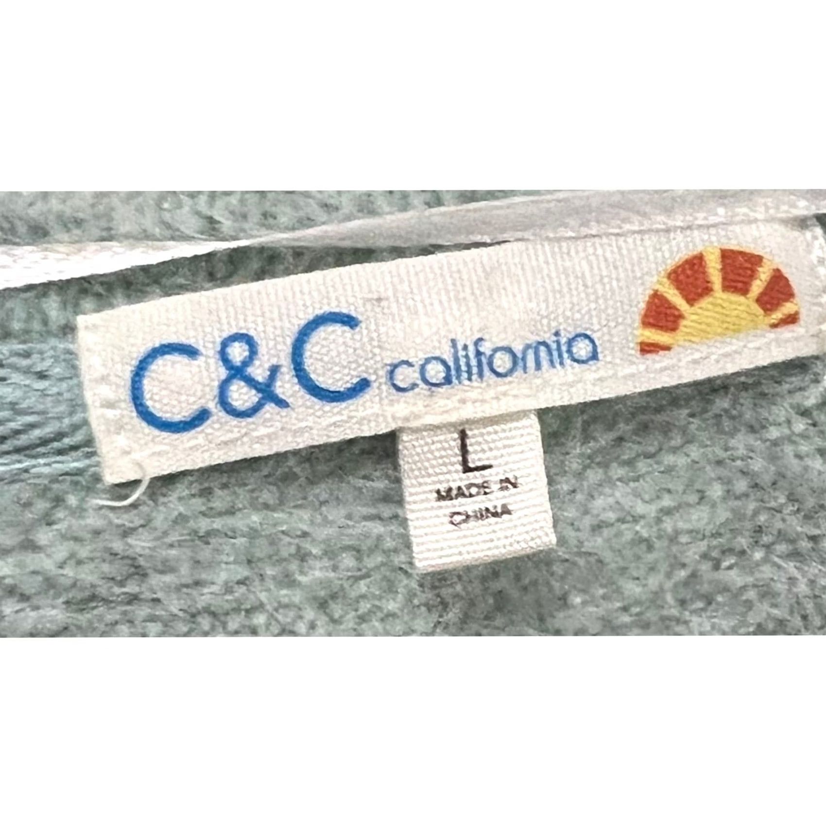 Vintage C&C California Fuzzy Sweater Light Blue V-Neck Pullover Women’s Size Large size L Blue Pullover Woman Wool Blend Solid 90s? Size L / US 10 / IT 46 - 6 Thumbnail