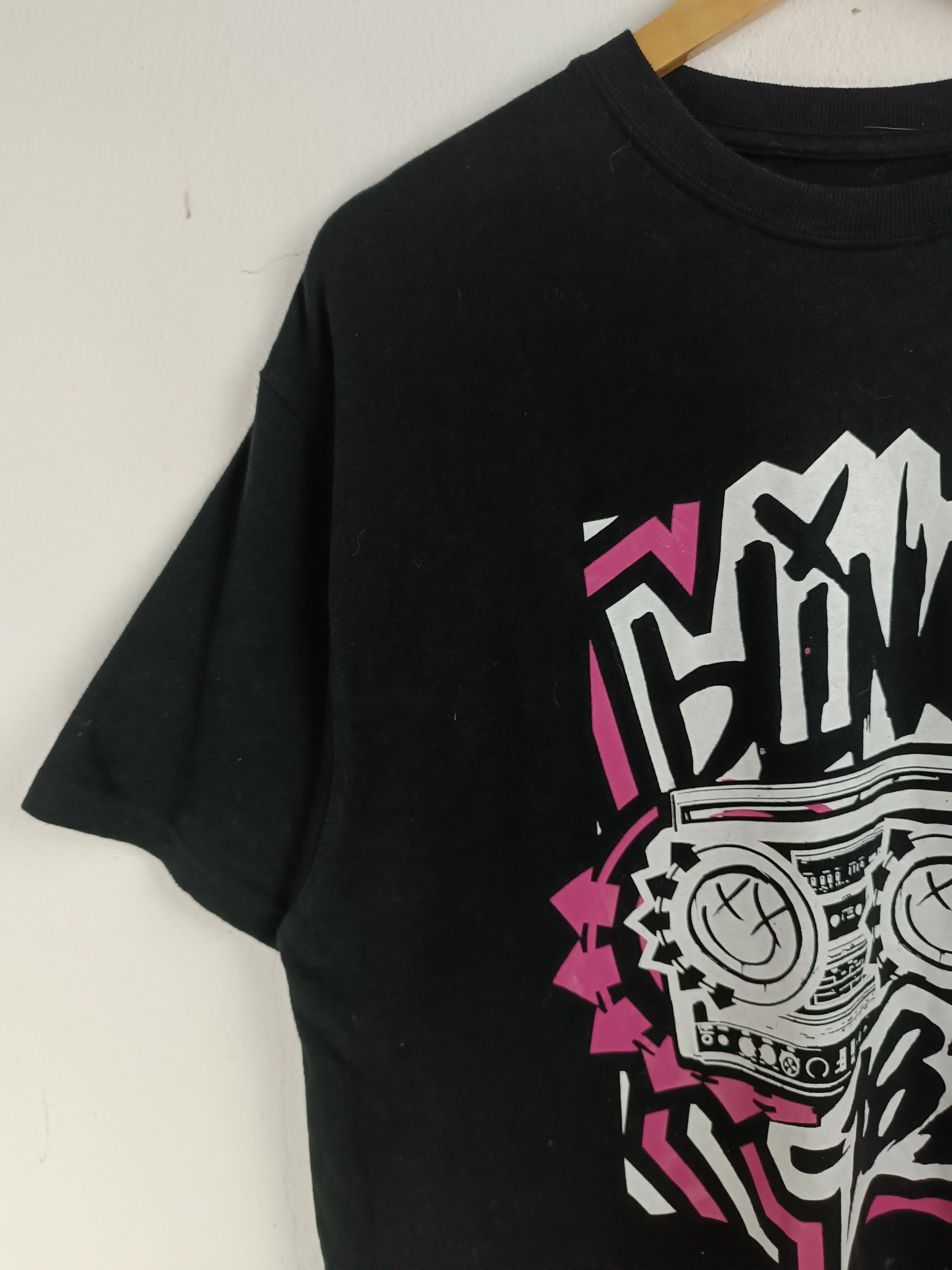 Band Tees VINTAGE BLINK 182 CLASSIC LOGO TEE poppunk sum 41 greenday Size US M / EU 48-50 / 2 - 5 Thumbnail