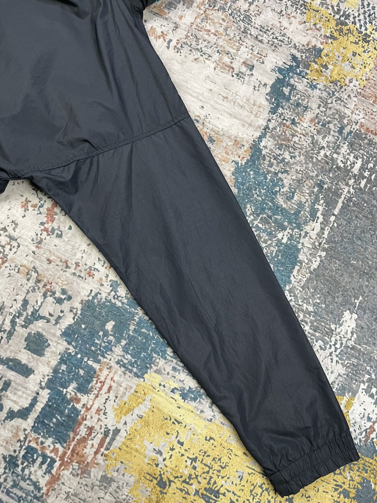 Sierra Designs Vtg 90s Sierra Design Back Pocket Nylon Jacket Size US S / EU 44-46 / 1 - 7 Thumbnail