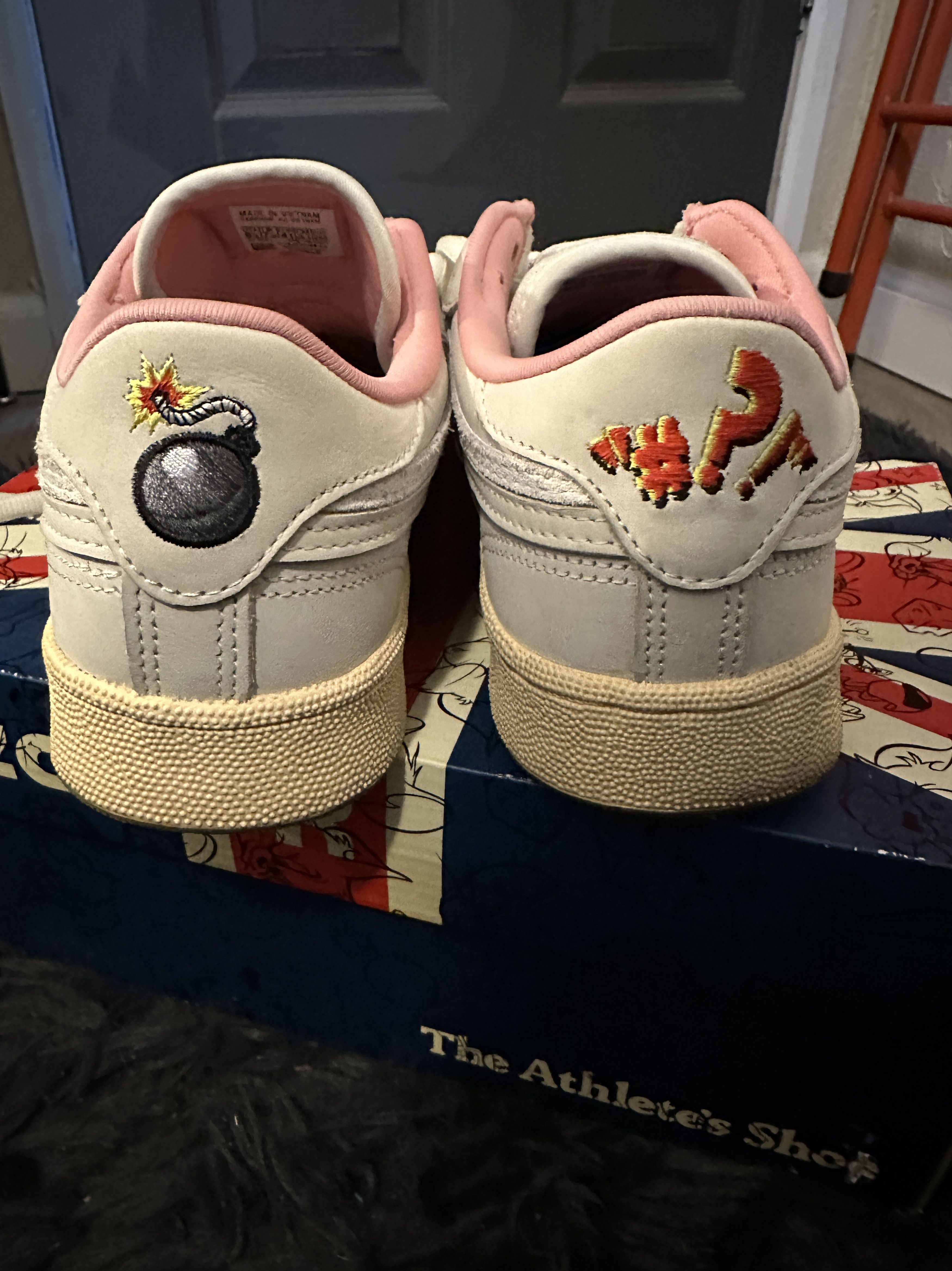 Reebok Tom & Jerry x Reebok Size US 8.5 / EU 41-42 - 5 Thumbnail